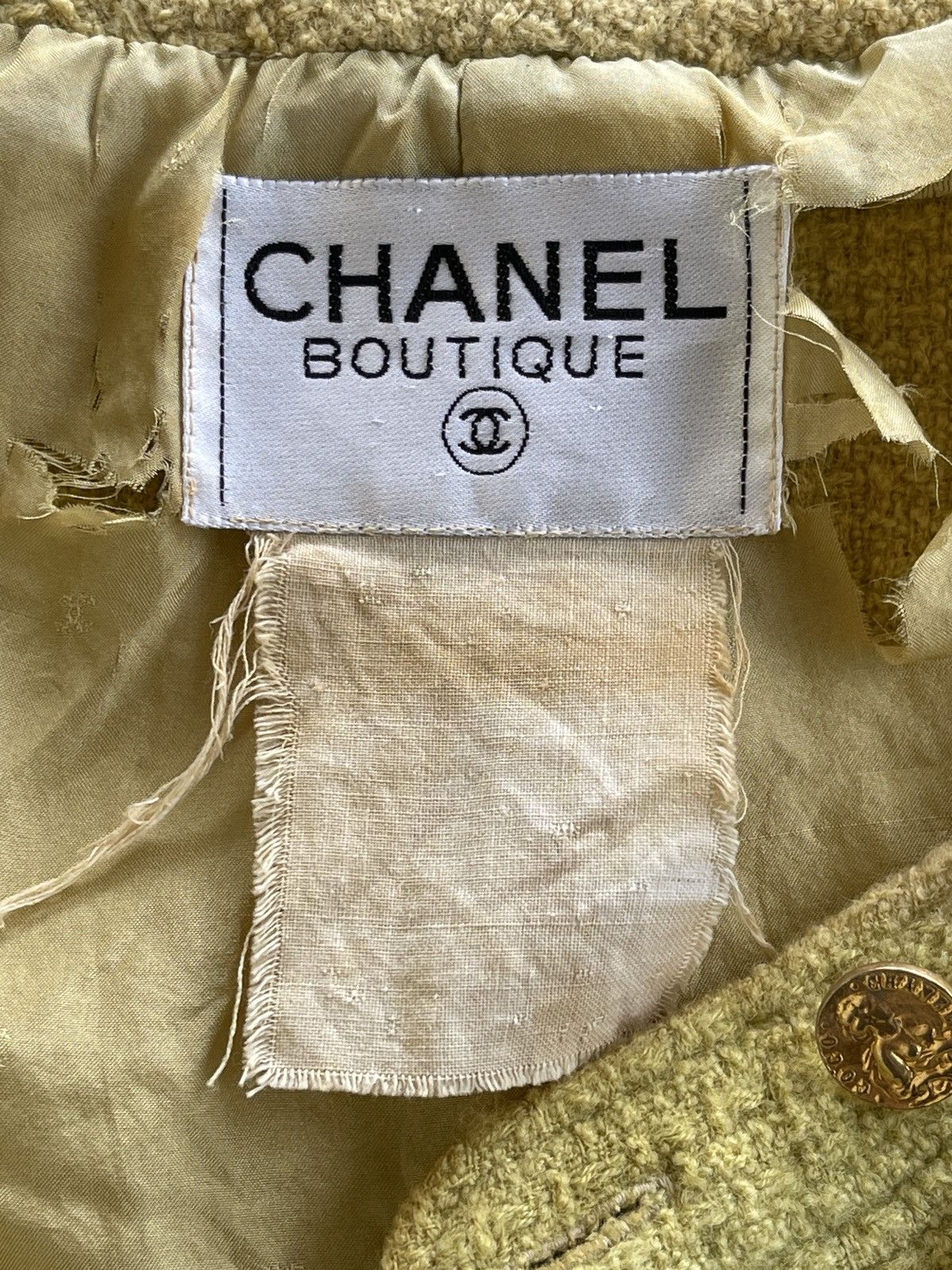 Chanel Vintage Chanel Tweed Cropped Jacket Size XS / US 0-2 / IT 36-38 - 11 Thumbnail