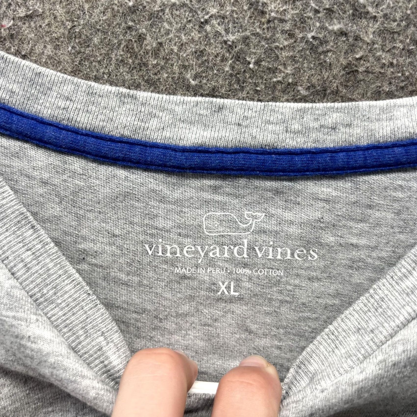 Vineyard Vines Vineyard Vines Shirt Mens XL Gray Long Sleeve Whale Pocket Graphic Logo Size US XL / EU 56 / 4 - 6 Thumbnail