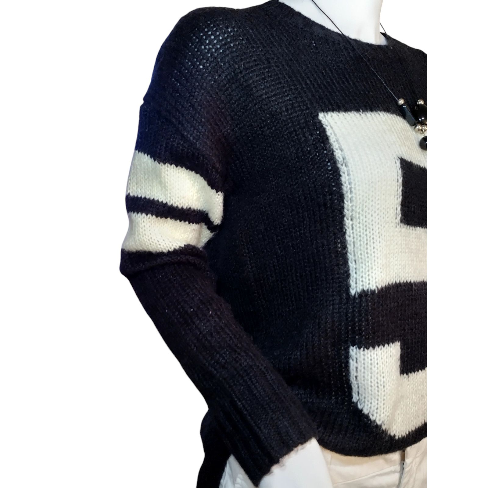Forever 21 Forever 21 Sweater #5 Oversized Long Sleeves Pullover Sz S Size S / US 4 / IT 40 - 2 Thumbnail