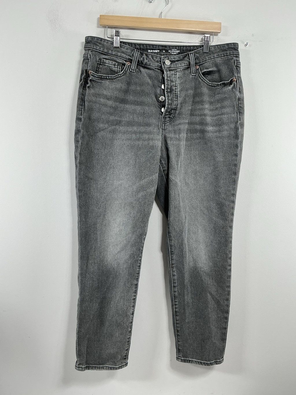 Old Navy Womans Old Navy Straight Faded Blk Jeans 14 Button Fly Size 36" / US 14 / IT 50 - 1 Thumbnail