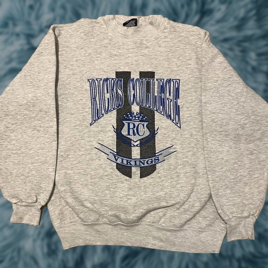 Vintage Vtg 90s Ricks College Faded Distressed Sweatshirt Gray S Men Pullover Hoodie College USA 80s Boys Mens Size US S / EU 44-46 / 1 - 1 Thumbnail