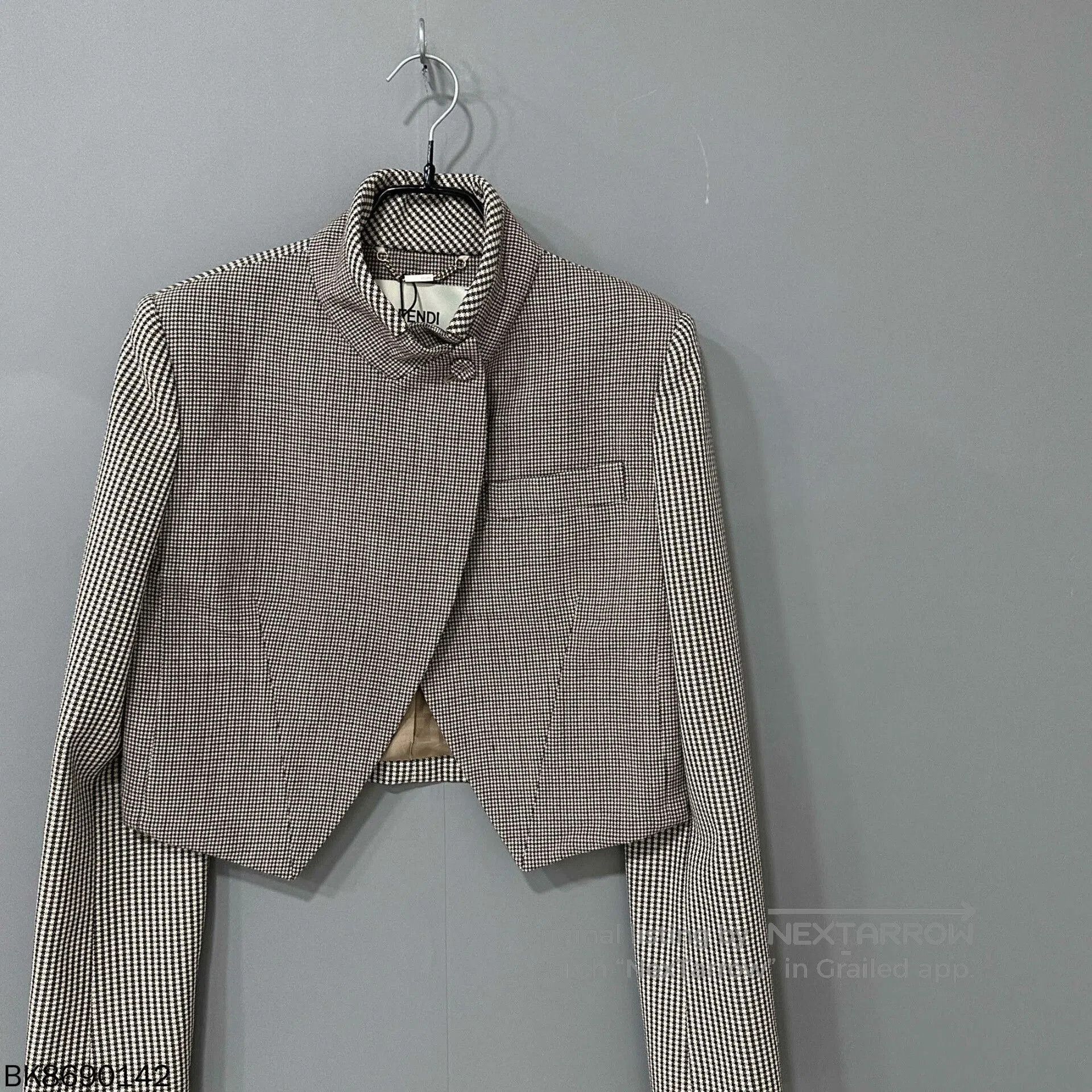 Fendi houndstooth cropped jacket by Fendi. Size US M / EU 48-50 / 2 - 2 Thumbnail