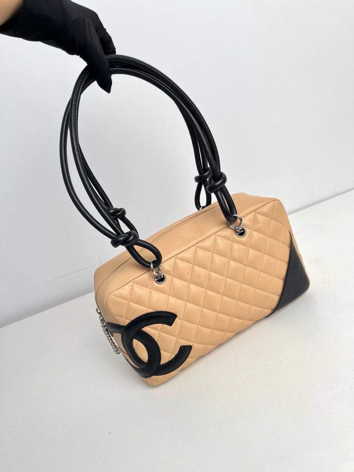 Chanel Pre-loved Bag Very good condition Size ONE SIZE - 1 Thumbnail