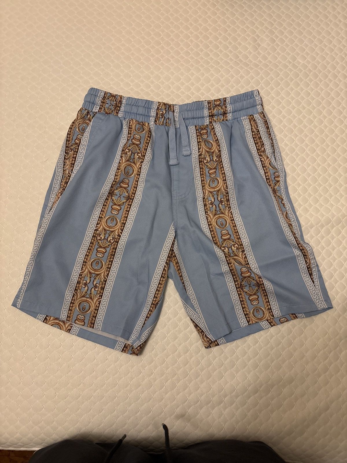 Other Baroque Gold Shorts Size US 30 / EU 46 - 1 Thumbnail