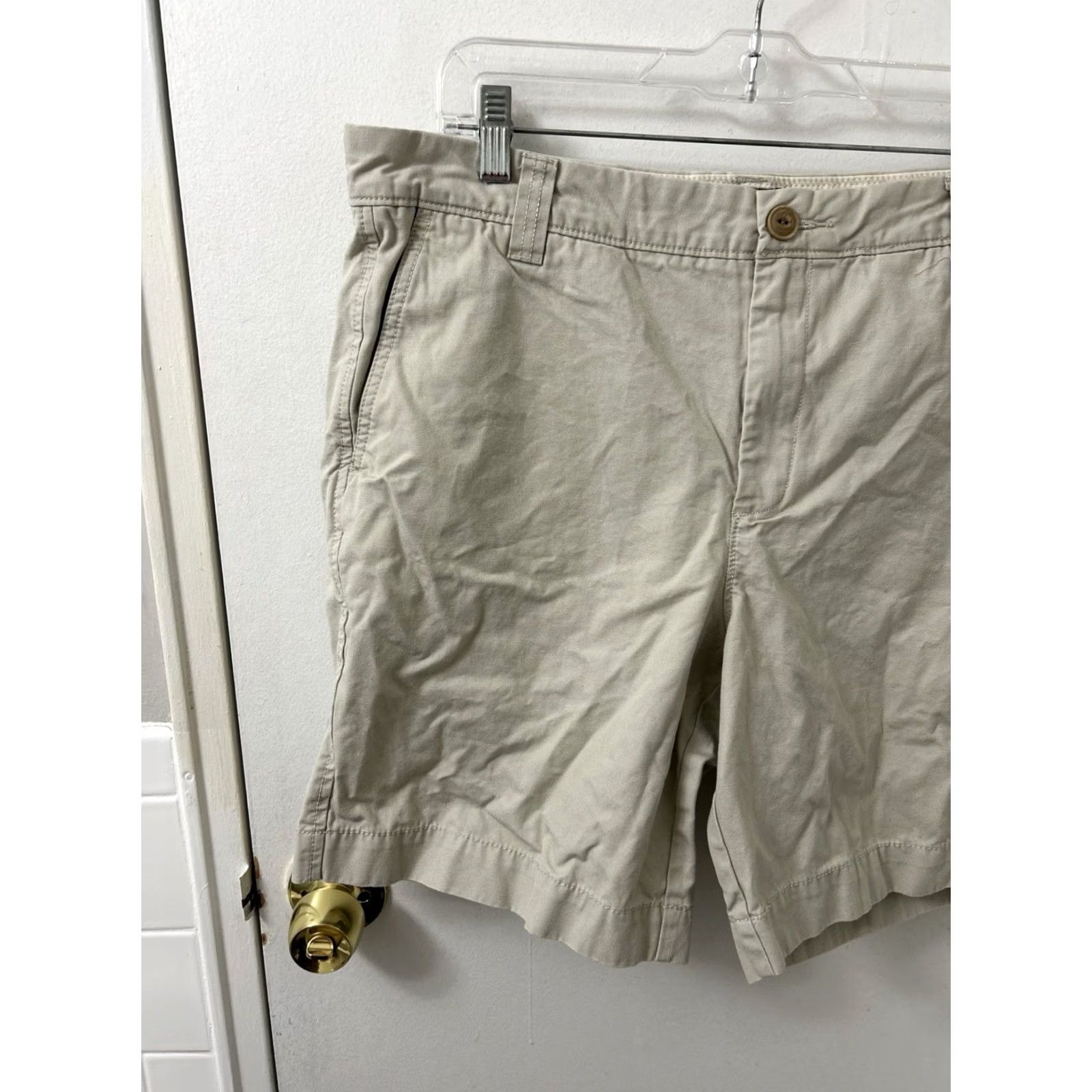 Vintage L.L. Bean Signature Shorts Mens 36 Beige Slim Straight Fit 304413 Canvas Cotton Zipper Flat Front Pockets Chino Summer Casual Vintage: No Size US 36 / EU 52 - 2 Thumbnail