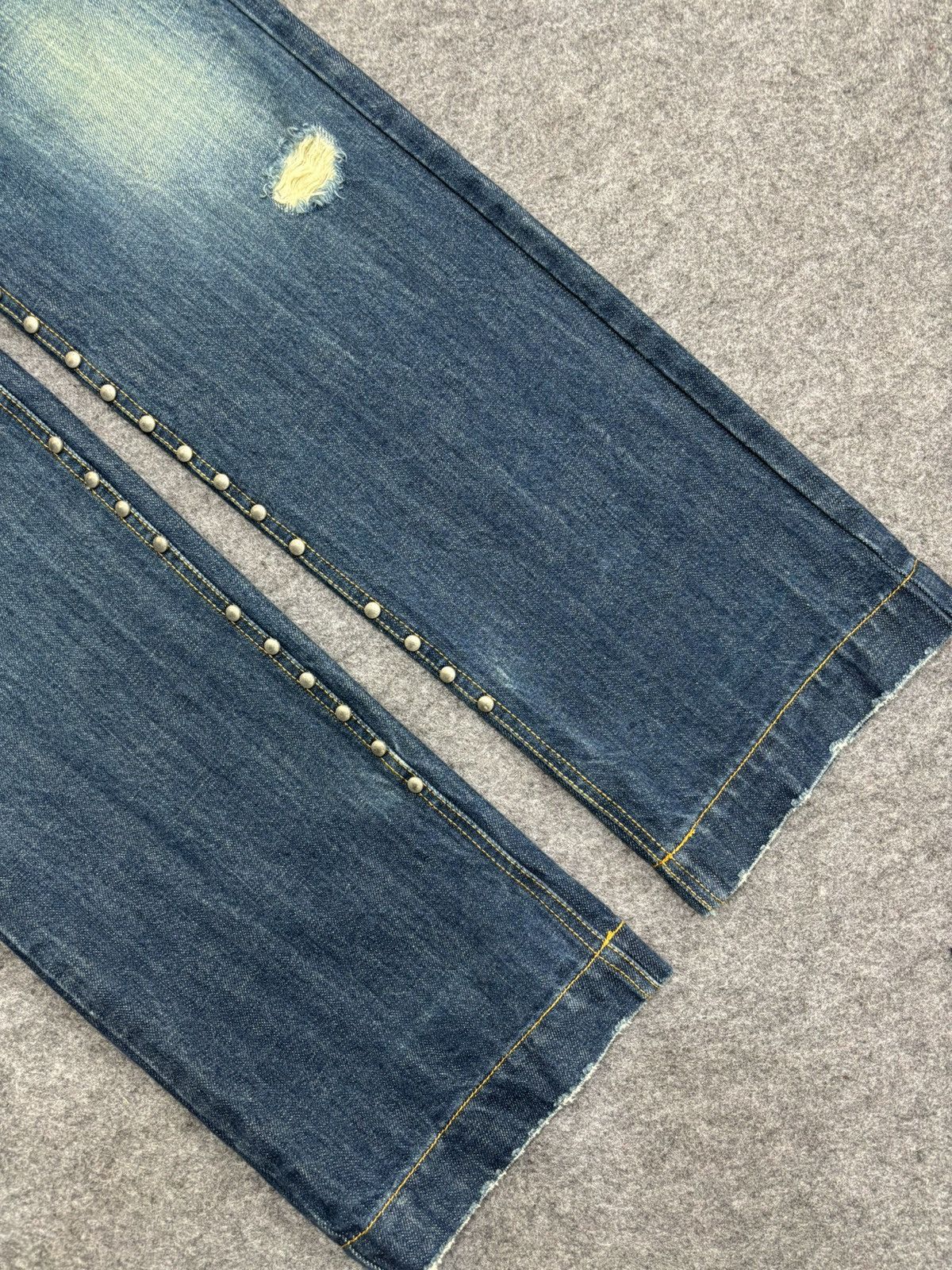 Japanese Brand 💥Designer💥Vintage Rodano Studded Distressed Denim F549 Size US 34 / EU 50 - 11 Thumbnail