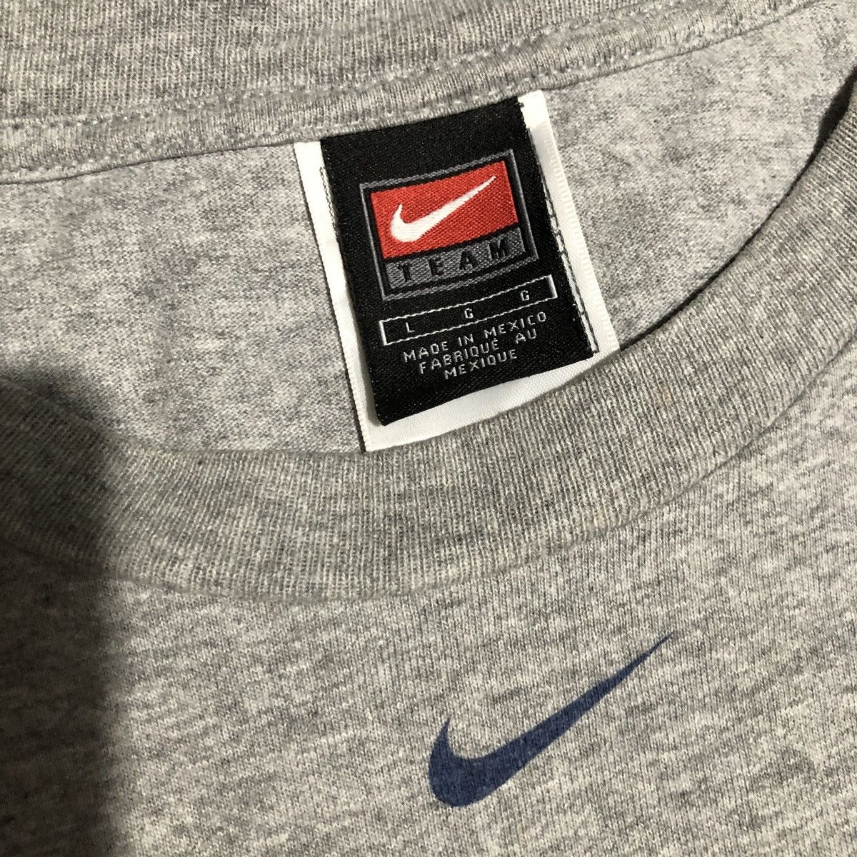 MLB × Nike × Vintage Vtg 90’ NIKE MLB MARINERS CENTER LOGO TSHIRT Size US XL / EU 56 / 4 - 5 Thumbnail