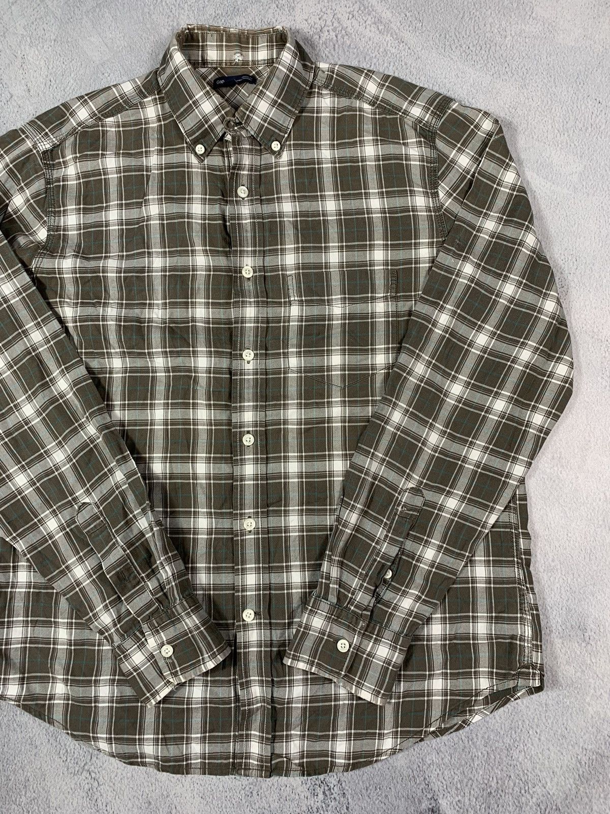 Gap × Vintage Vintage Y2K Gap check button ups shirt casual style size M Size US M / EU 48-50 / 2 - 3 Thumbnail