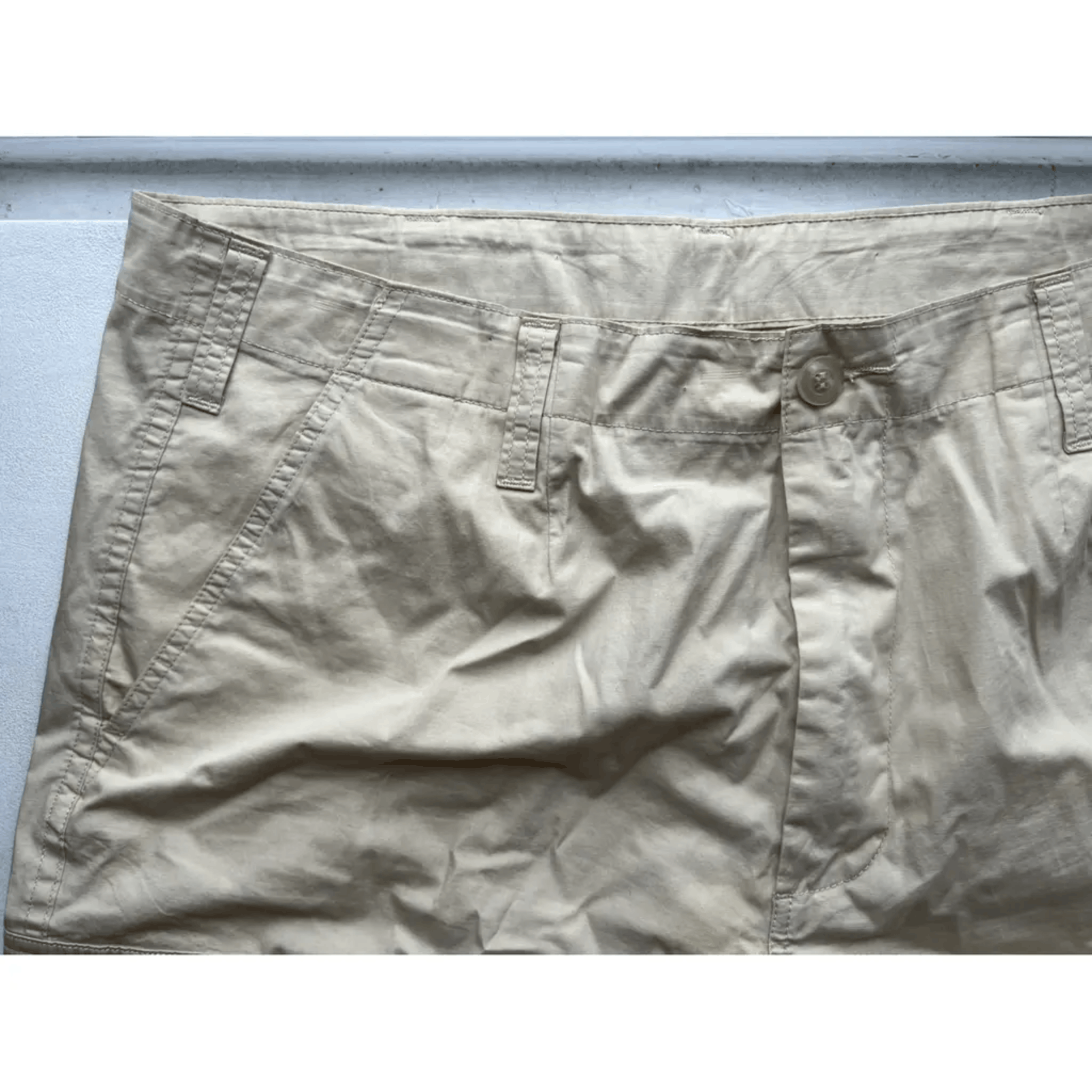 Diesel Diesel Ecru Cargo Shorts – Clean Minimal Utility Fit Size US 36 / EU 52 - 3 Thumbnail