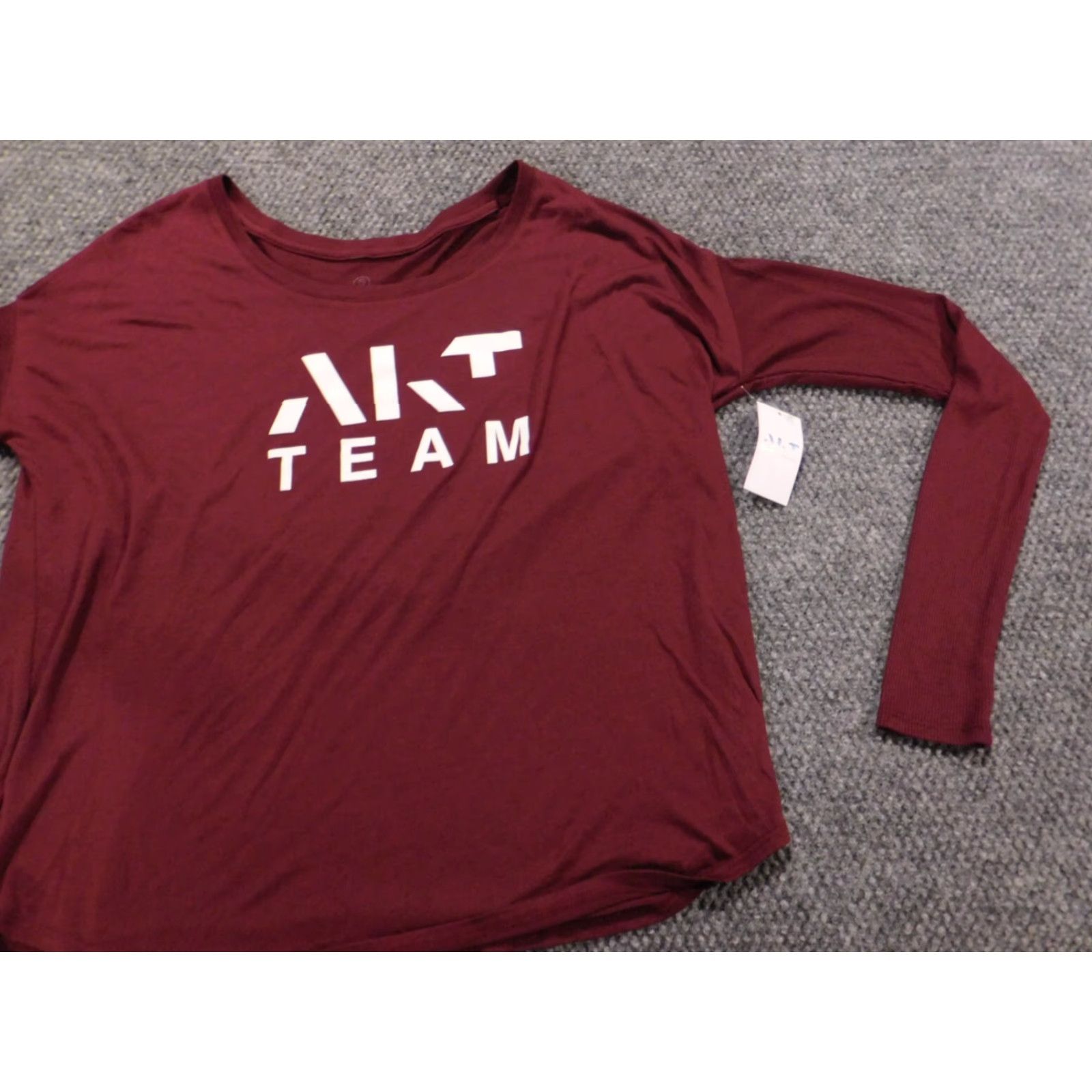Vintage AKT Blouse Womens S Burgundy Crew Neck Pullover Stretch Top Casual Shirt Regular Red Short 3/4 Sleeve Cotton Rayon Solid Size S / US 4 / IT 40 - 3 Thumbnail