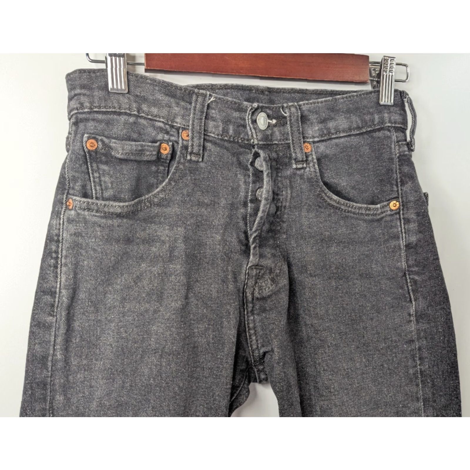 Levi's VINTAGE Levi's 501 Jeans Mens 28x32 Straight Regular Button Fly Black Denim Size US 28 / EU 44 - 3 Thumbnail