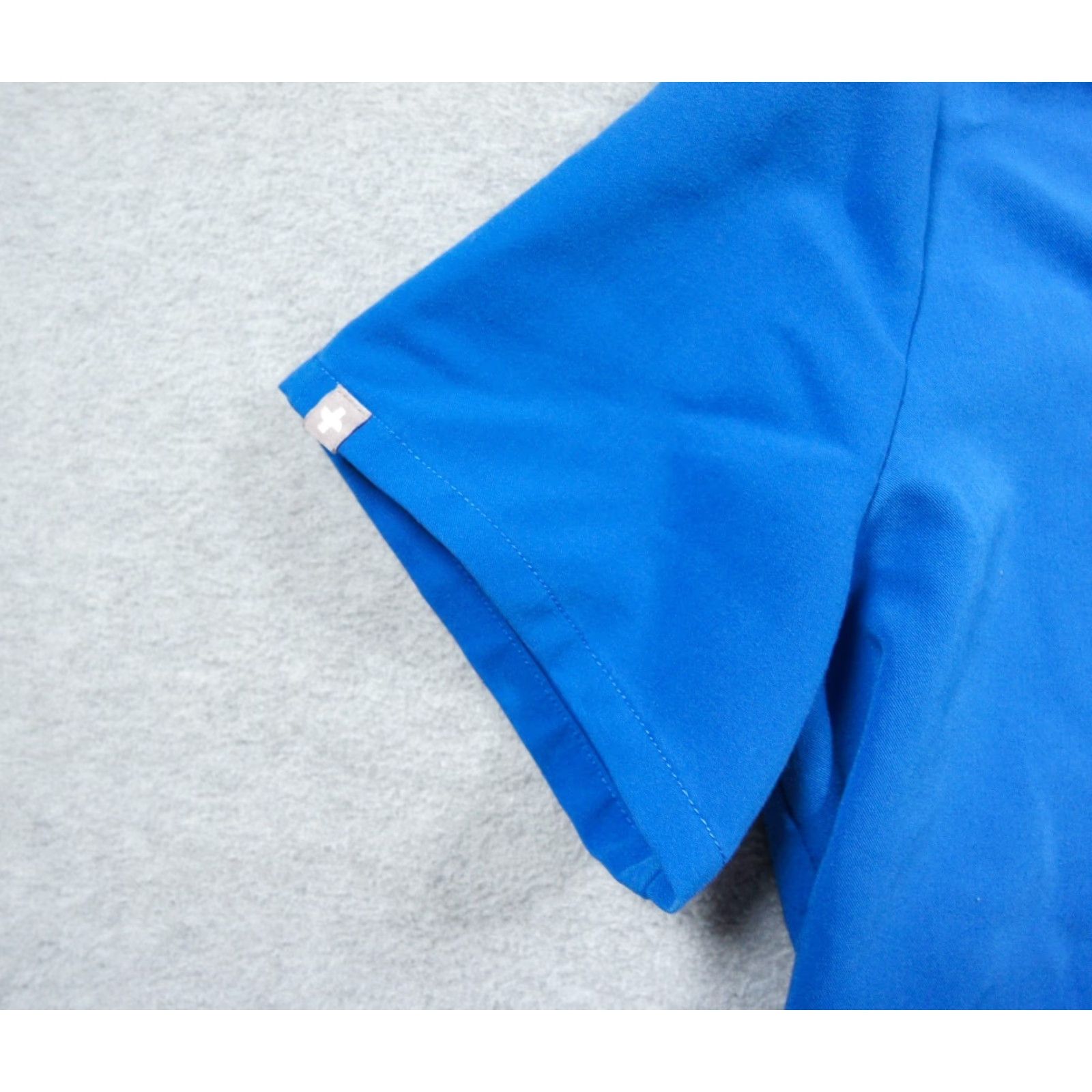 Vintage Figs Shirt Womens Small Blue Scrub Top Nurse Medical Workwear Casma Vneck Ladies Size S / US 4 / IT 40 - 3 Thumbnail