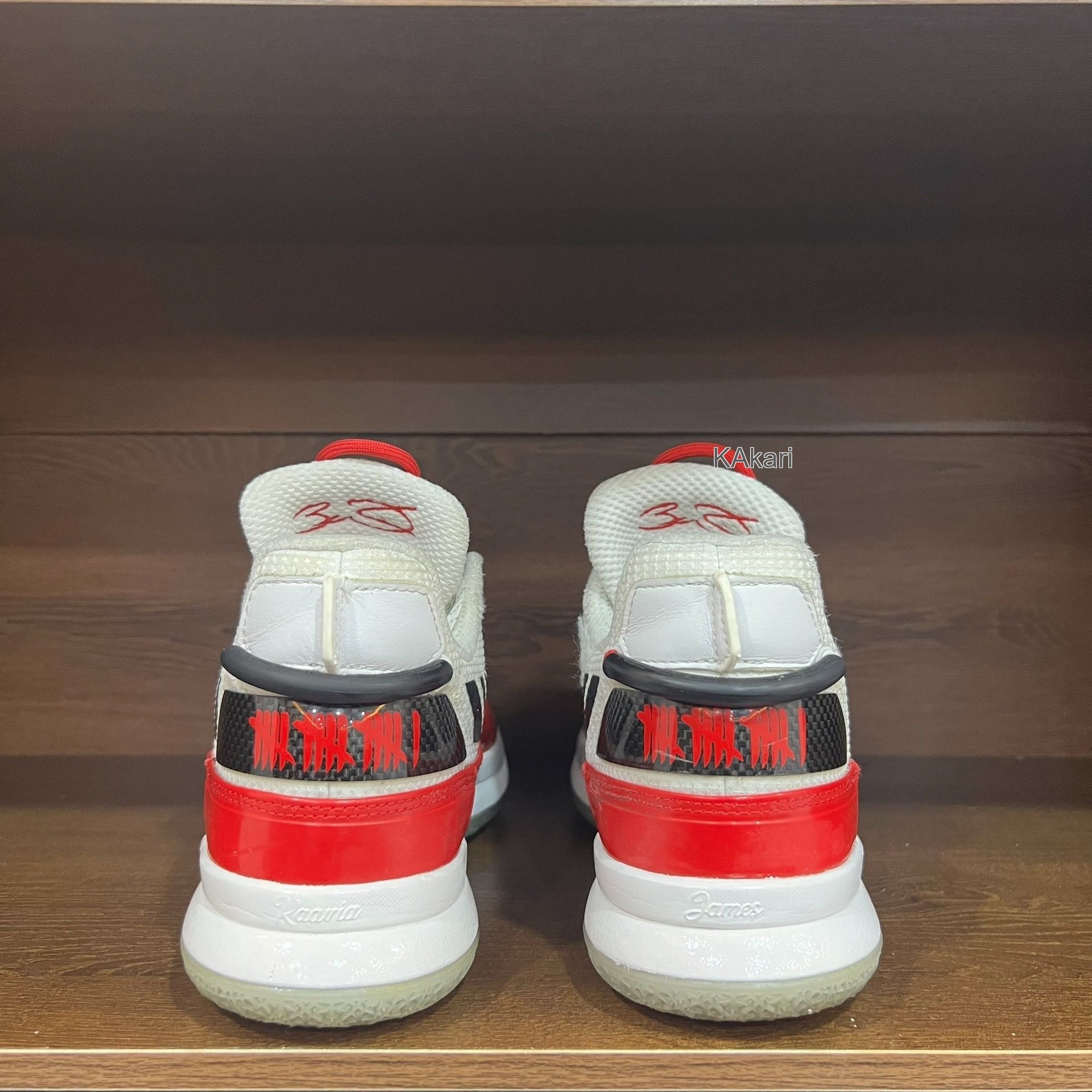 Other Way of Wade 7 White Red Size 40 Size US 7 / EU 40 - 3 Thumbnail