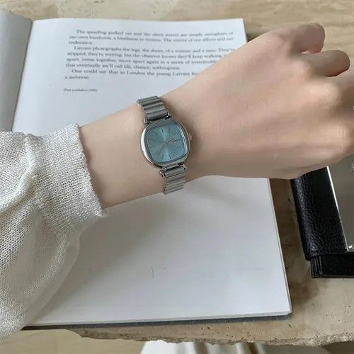 Jewelry Gold Square Face Fashion Watch, Elegant Gold Bracelet Size ONE SIZE - 6 Thumbnail
