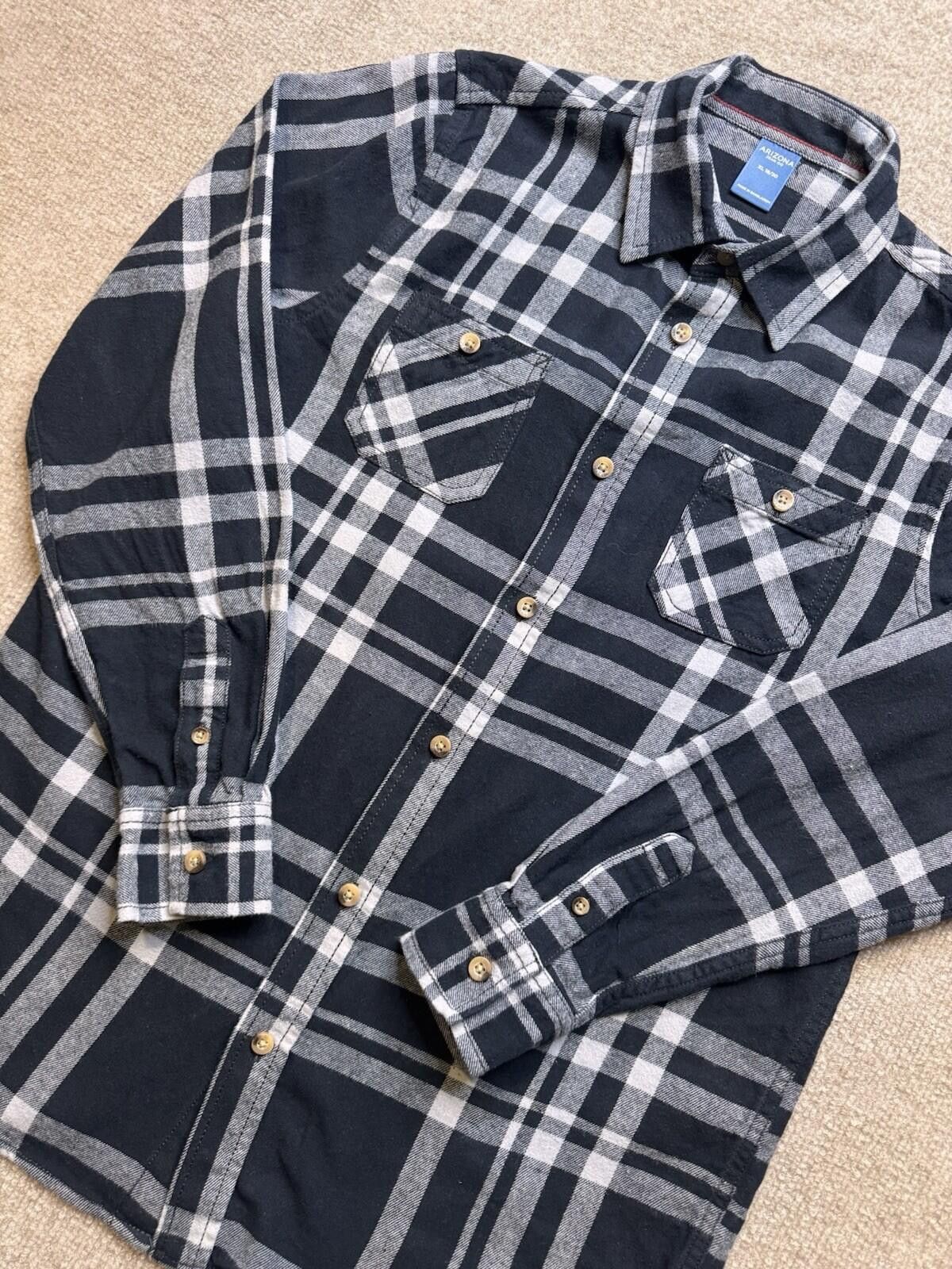Arizona Jean Co. Arizona Jeans Co. Boy's XL 18/20 Blk/Gry LS Flannel [735] Size US XL / EU 56 / 4 - 1 Thumbnail