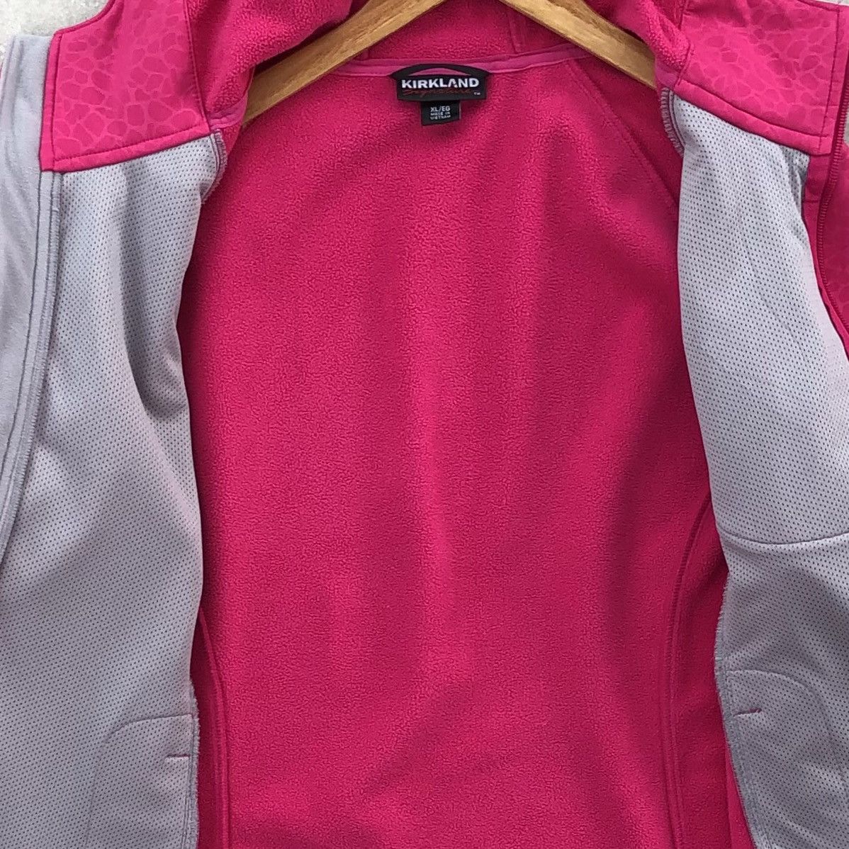 Japanese Brand Kirkland Signature Softshell Lined Fleece Hoodie Jacket Size US M / EU 48-50 / 2 - 10 Thumbnail