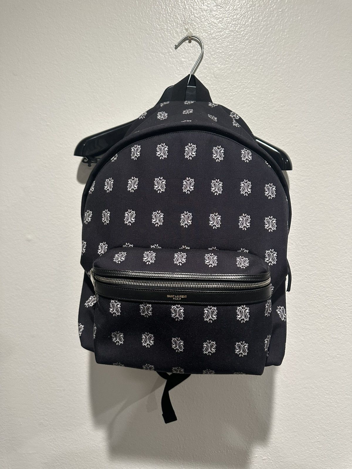 Hedi Slimane × Saint Laurent Paris SS14 Black Paisley Bandana City Backpack Size ONE SIZE - 1 Thumbnail