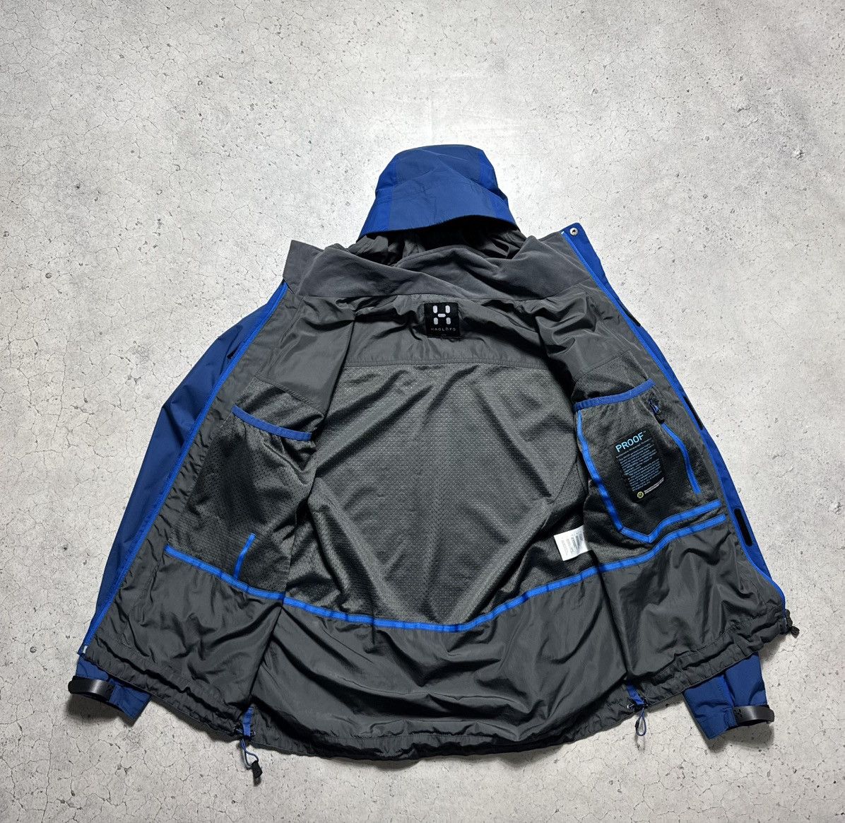Haglofs Haglofs Waterproof Windbreaker Light Jacket Size L Size US L / EU 52-54 / 3 - 6 Thumbnail