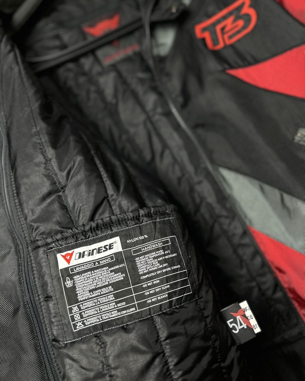 Dainese Dainese italy 90s vintage racing jacket Size US L / EU 52-54 / 3 - 9 Thumbnail