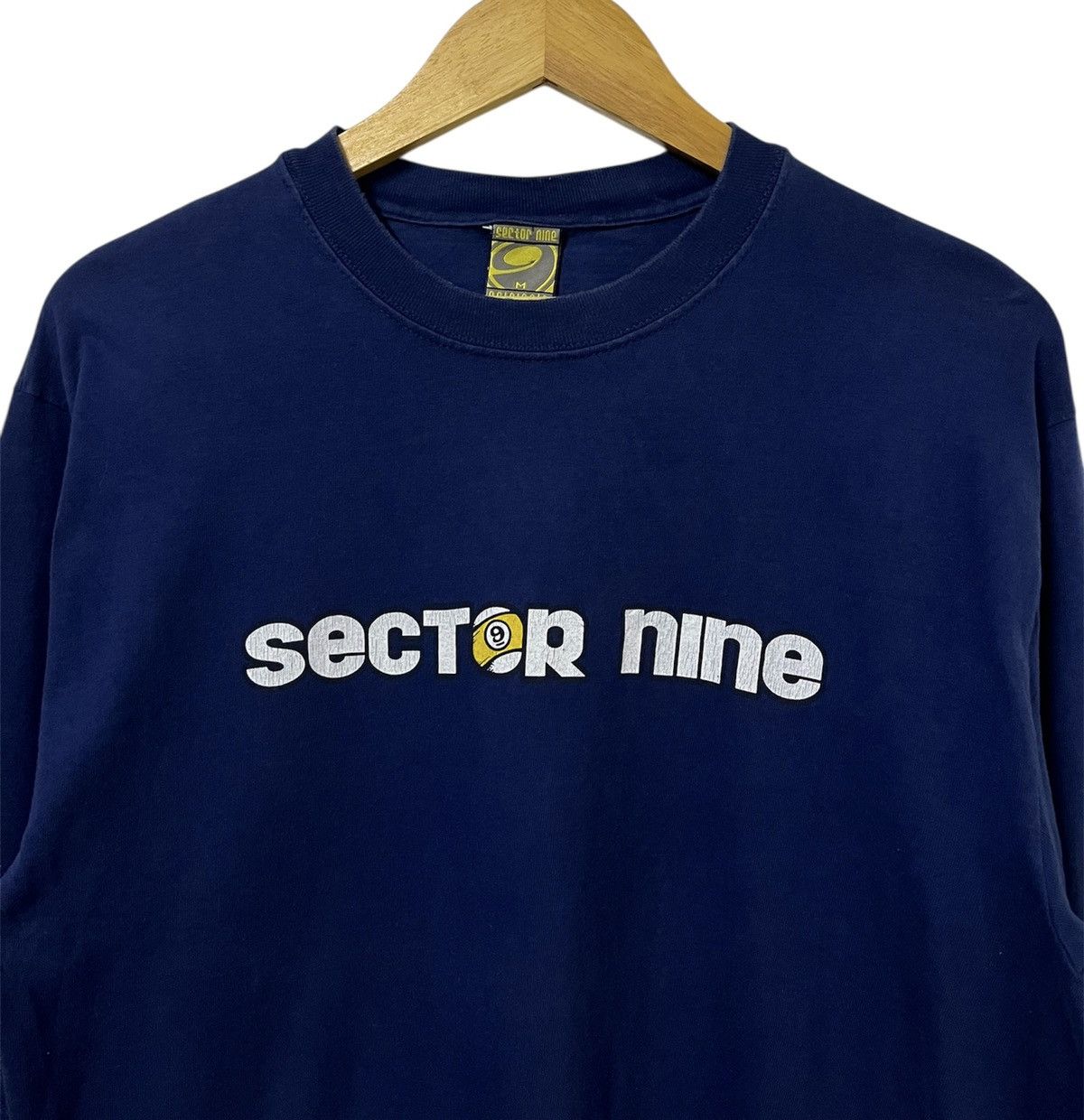Blind Skateboards VINTAGE SECTOR 9 NINE SKATEBOARD LONGSLEEVE TSHIRT Size US M / EU 48-50 / 2 - 3 Thumbnail