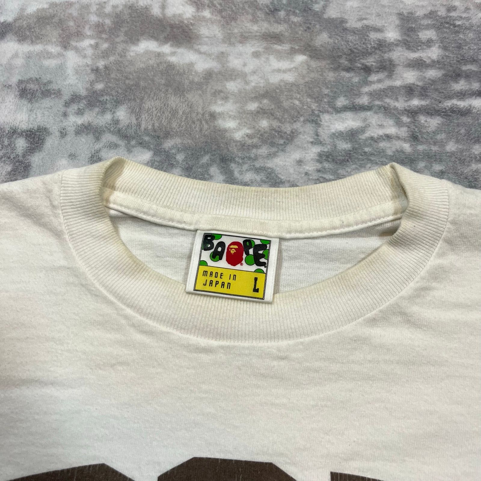 Bape × Nickelodeon Authentic Bape x SpongeBob 2008 Tee L Size US L / EU 52-54 / 3 - 3 Thumbnail