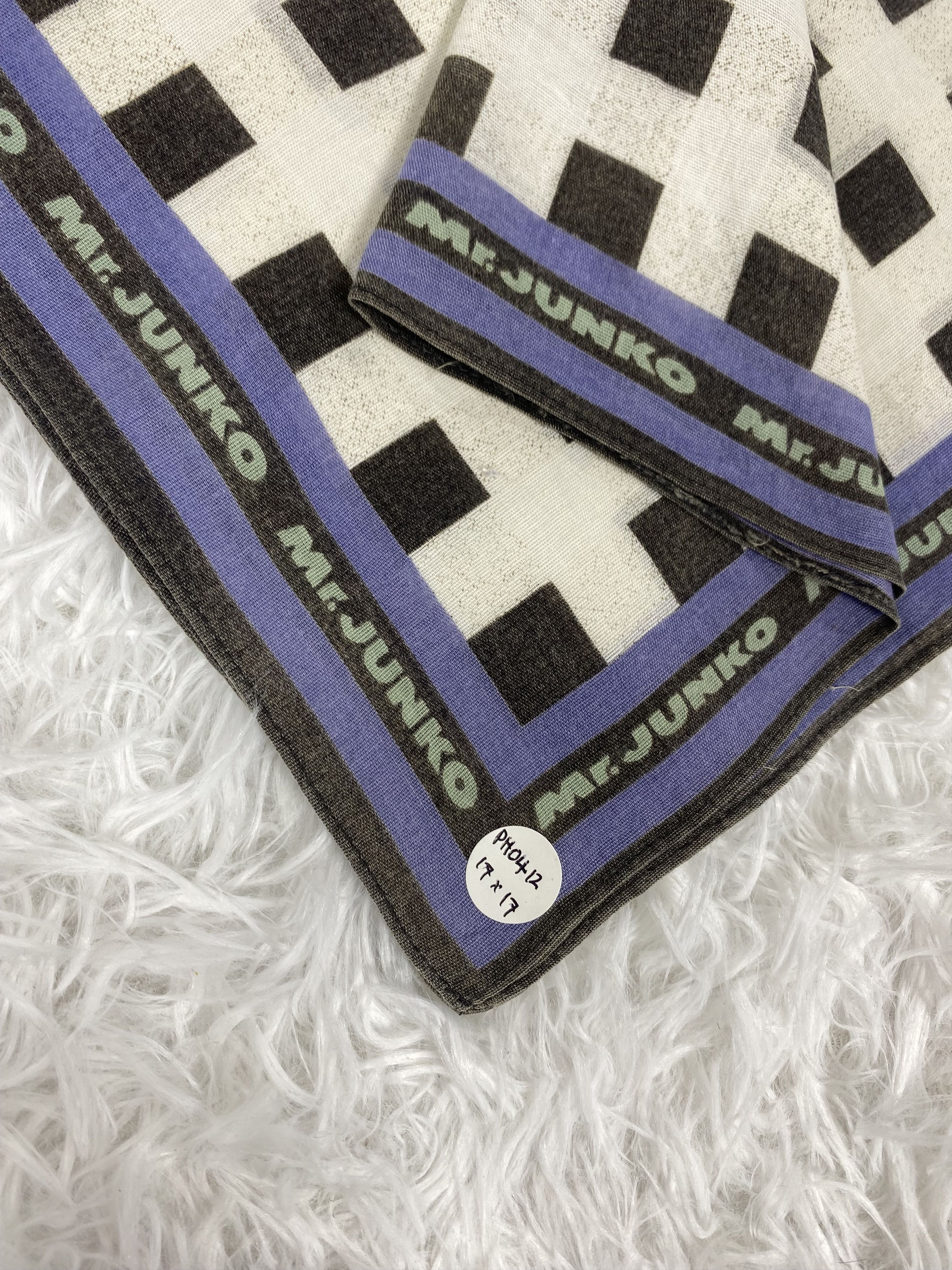 Mr. Junko Vintage Mr. Junko Handkerchief Neckerchief PH0412 Size ONE SIZE - 2 Thumbnail