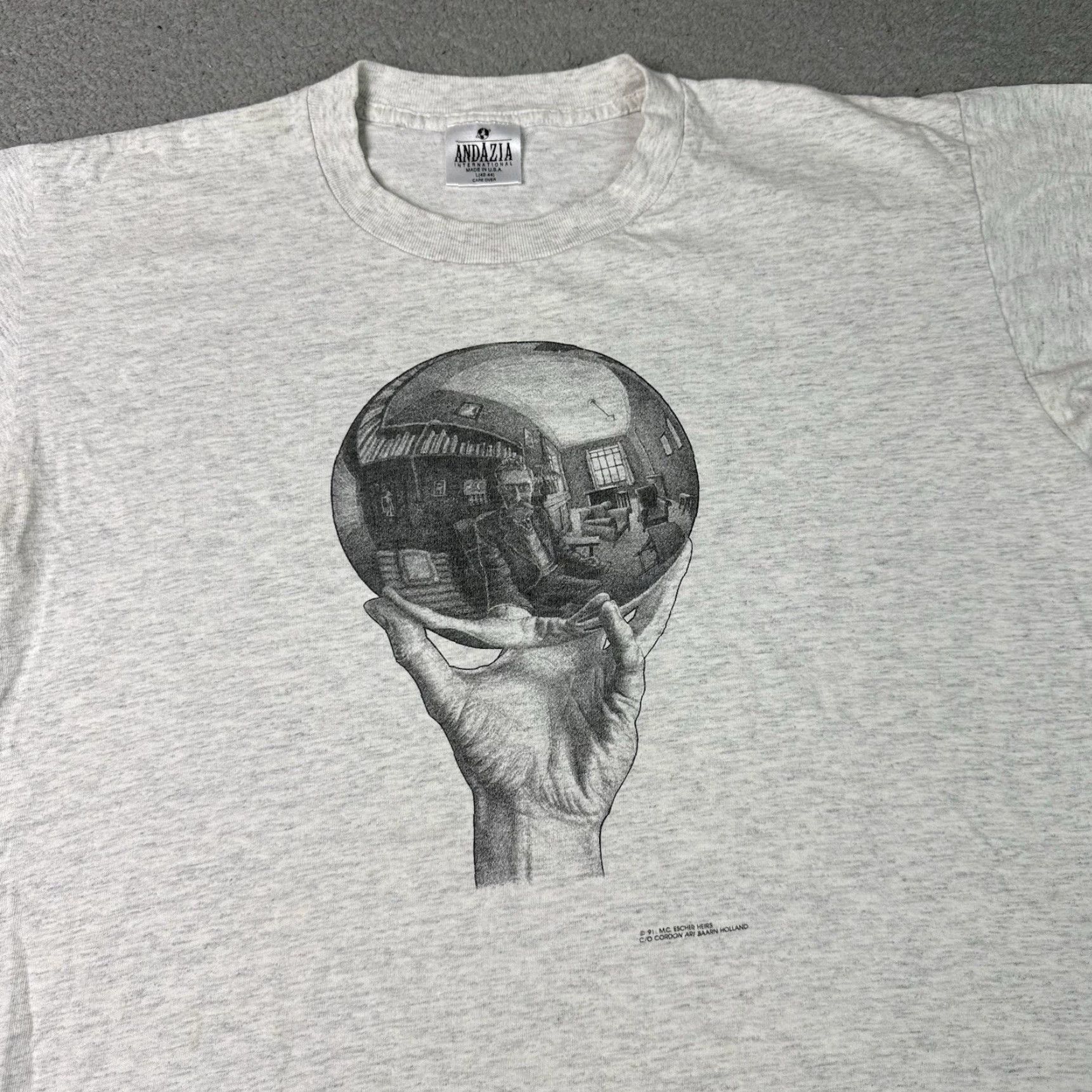 Vintage VINTAGE MC Escher Shirt Mens Large Gray Hand Reflecting Sphere Art Rare 90s L Size US L / EU 52-54 / 3 - 2 Thumbnail
