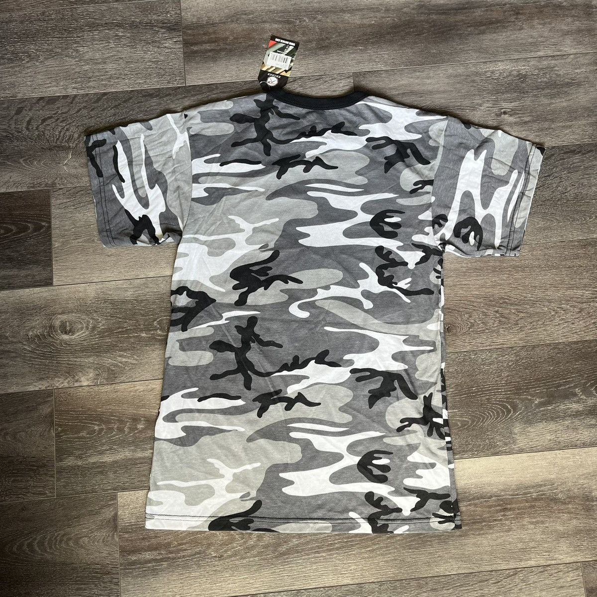 Asspizza × Marcel Zago Marcel Zago Asspizza Camo Gospel Taylor Swift Logo Tee Shirt Size US M / EU 48-50 / 2 - 2 Thumbnail