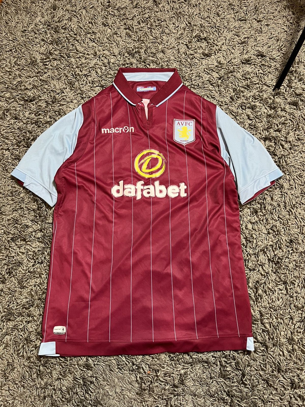 Macron ASTON VILLA 2014/15 MACRON SOCCER POLYESTER FOOTBALL SHIRT Size US XL / EU 56 / 4 - 1 Thumbnail