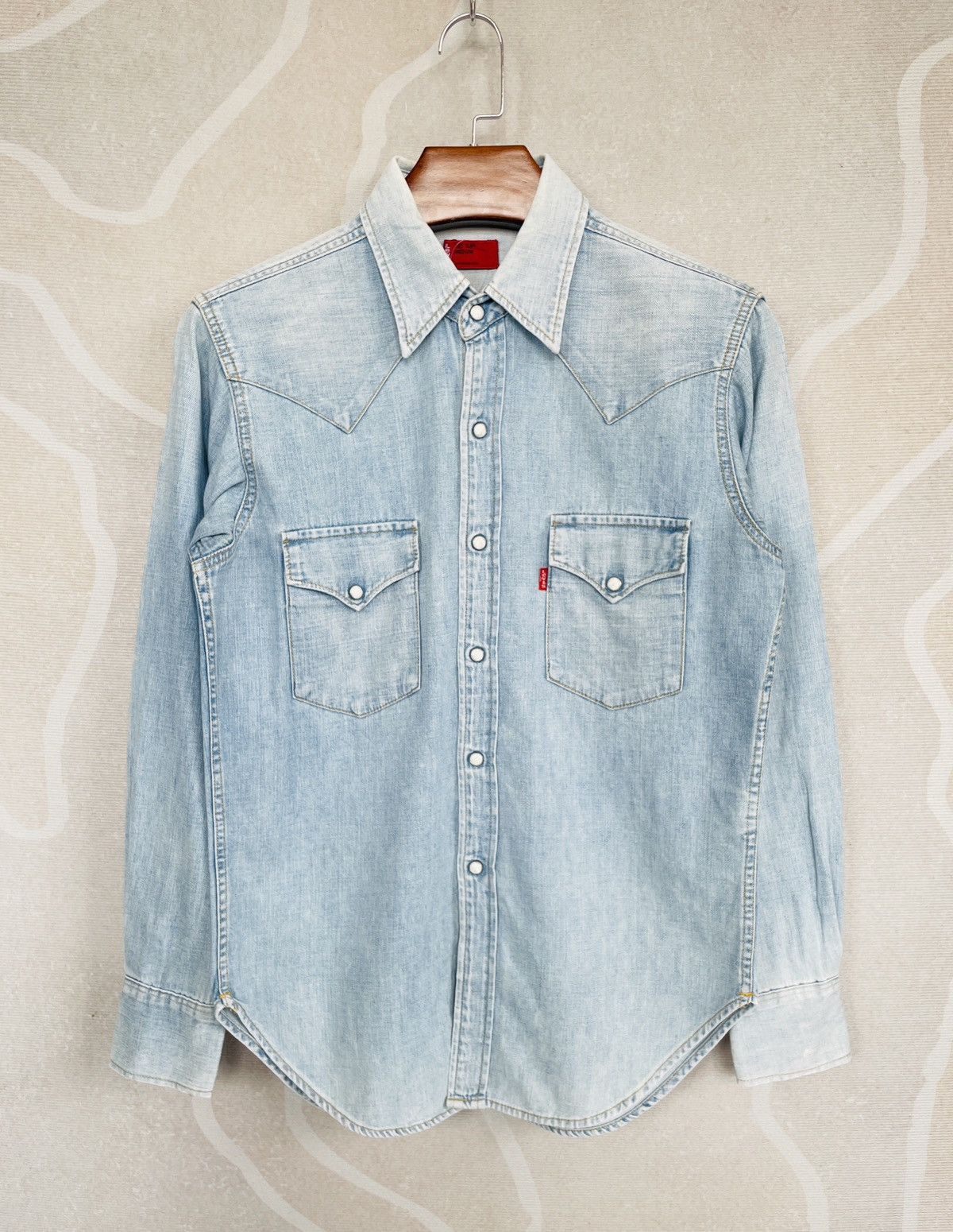 Levi's Vintage Levis Button Up Shirt (P64) Size US M / EU 48-50 / 2 - 2 Thumbnail