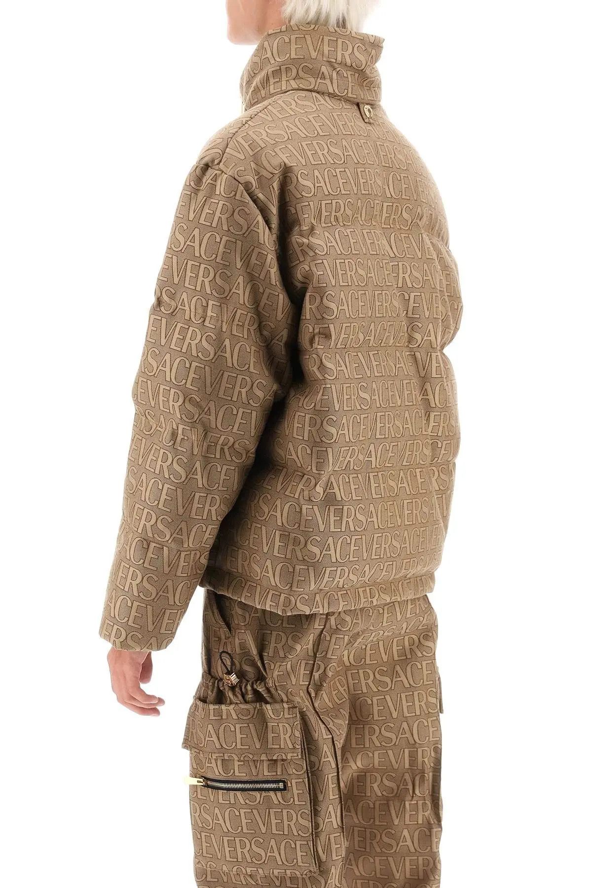 o1s22i1n0124 Versace Allover Down Jacket in Brown / Beige