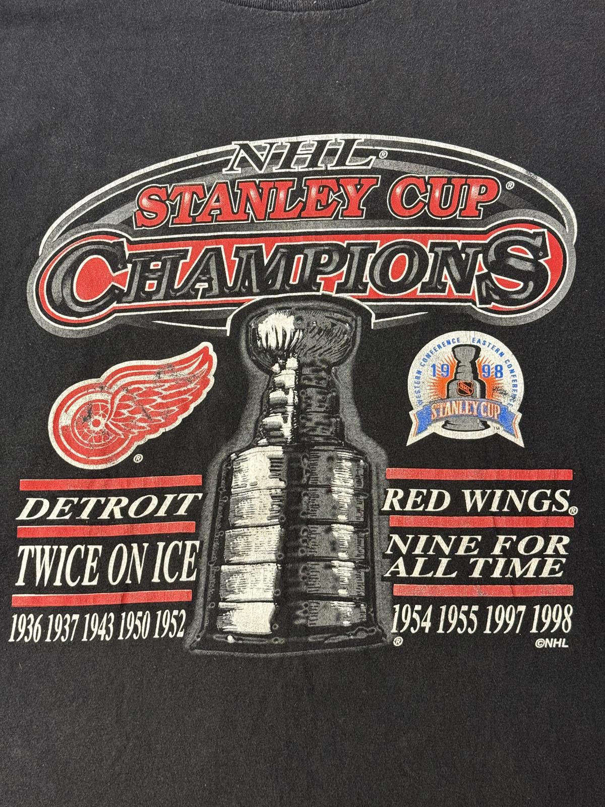 Logo 7 VTG Detroit Red Wings T-shirt Stanley Cup Champions 1998 XL Size US XL / EU 56 / 4 - 3 Thumbnail
