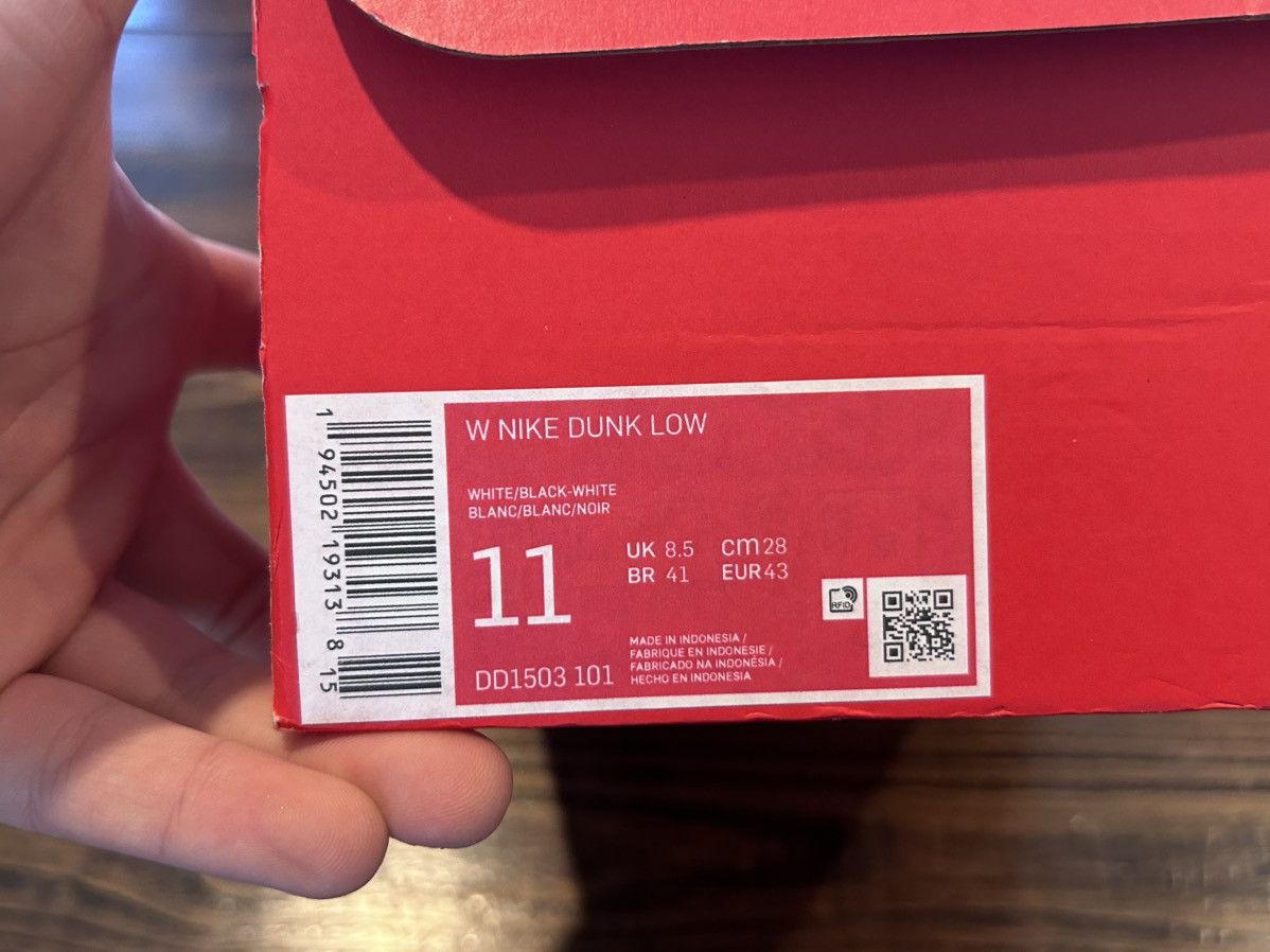Nike Nike dunk low Pandas Size US 9.5 / EU 42-43 - 4 Thumbnail