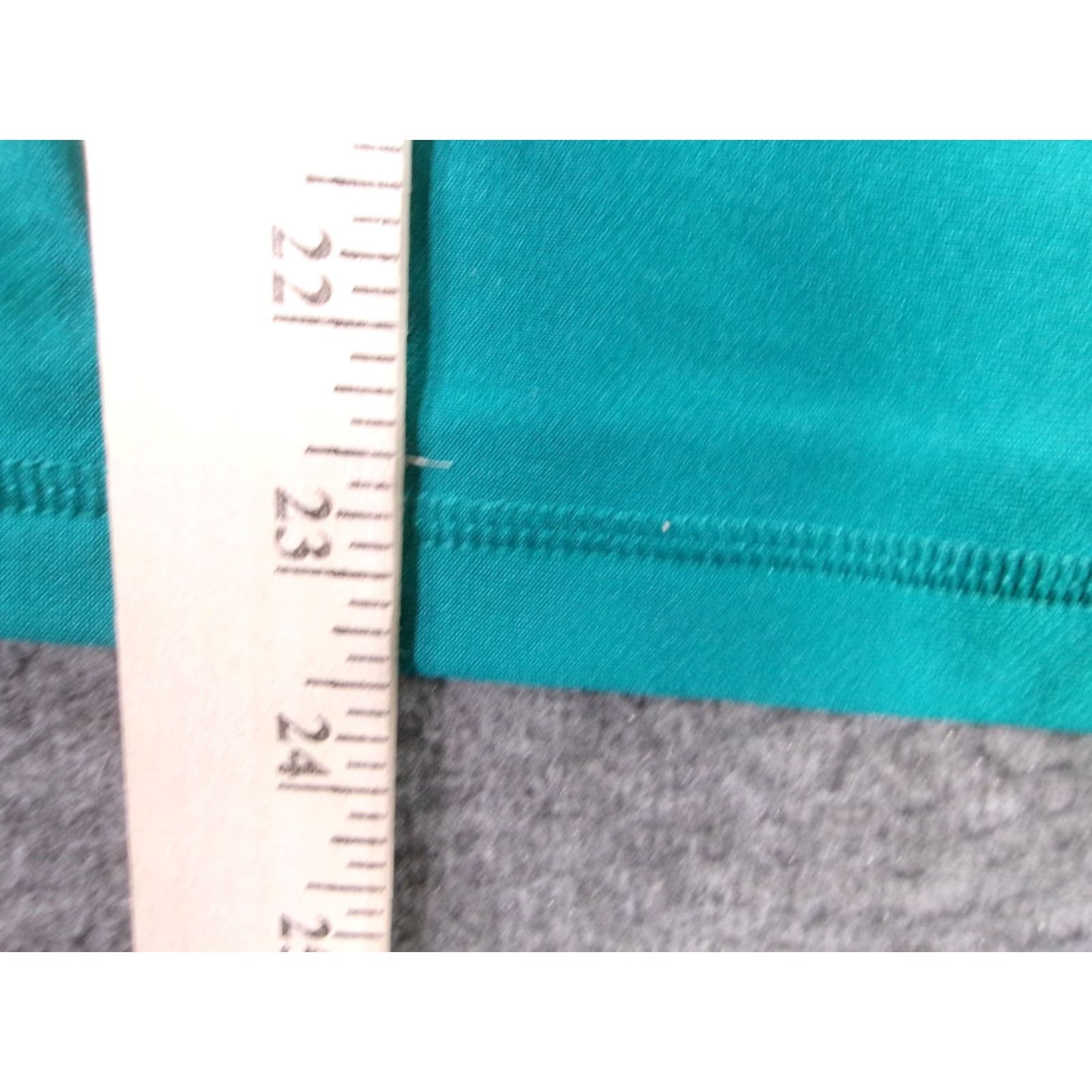 Layer 8 Layer8 Top Women XS Teal Performance Long Sleeve Quick Dry Wicking Qwick Dry Shirt Size XS / US 0-2 / IT 36-38 - 6 Thumbnail