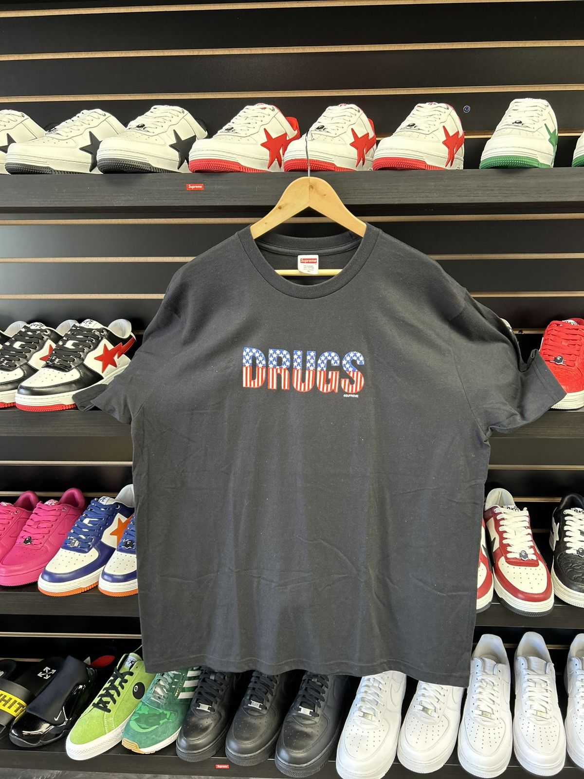 Supreme Supreme DRUGS T-shirt Size US XL / EU 56 / 4 - 1 Thumbnail