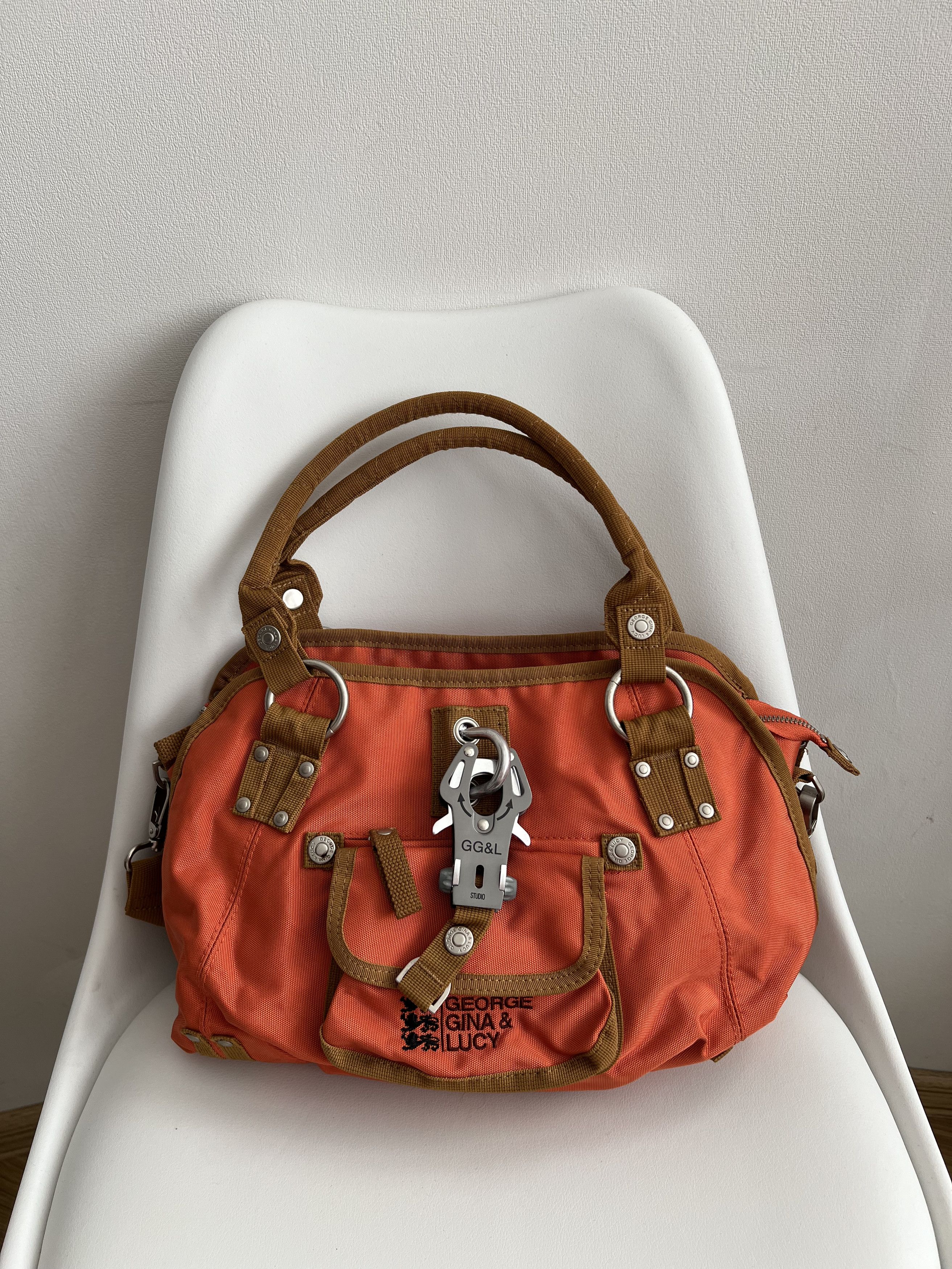 GEORGE GINA&LUCY バッグ オレンジ NUNOO - リサイクルパーム サスミー  