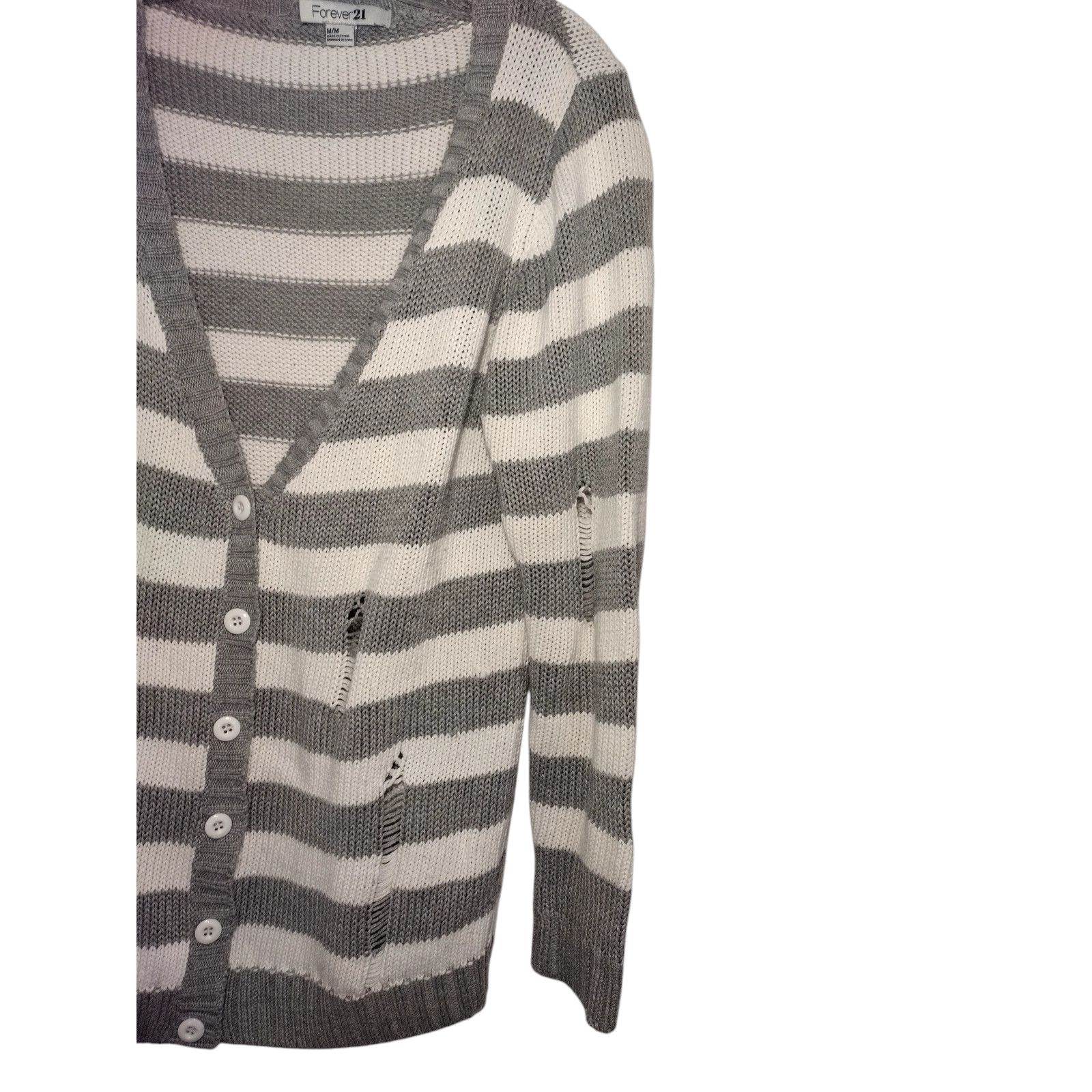 Forever 21 Forever 21 Cardigan Sweater Knit V-Neck Striped Sz MD Size M / US 6-8 / IT 42-44 - 6 Thumbnail