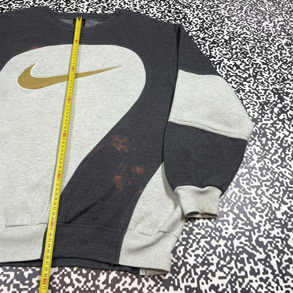 Nike Vintage 90s Nike Team Retro Rebone Distreessed Sweatshirt Size US L / EU 52-54 / 3 - 18 Thumbnail