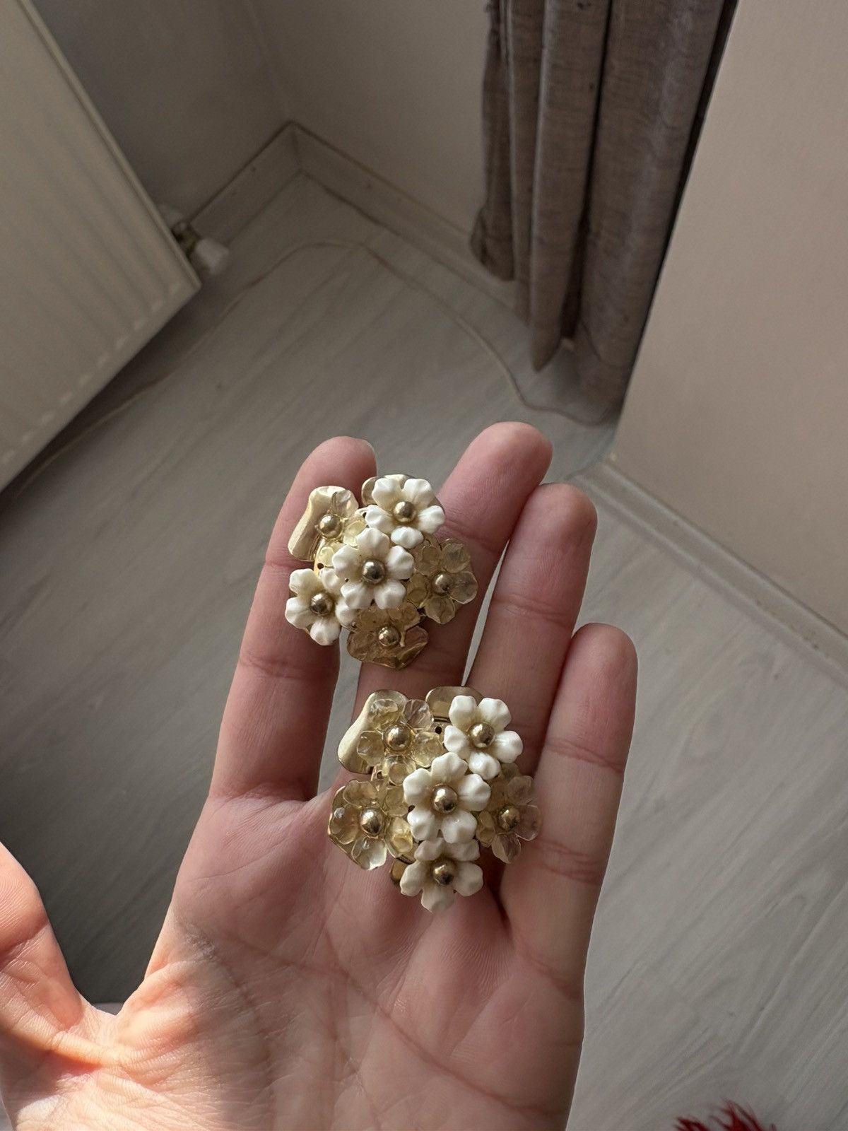 Vintage Vintage earrings Size ONE SIZE - 18 Thumbnail
