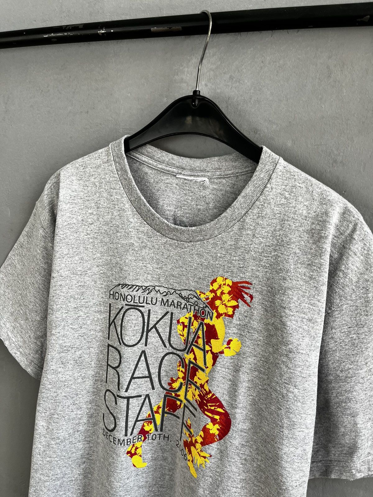 Nike × Vintage Nike marathon Honolulu t shirt vintage Size US L / EU 52-54 / 3 - 7 Thumbnail