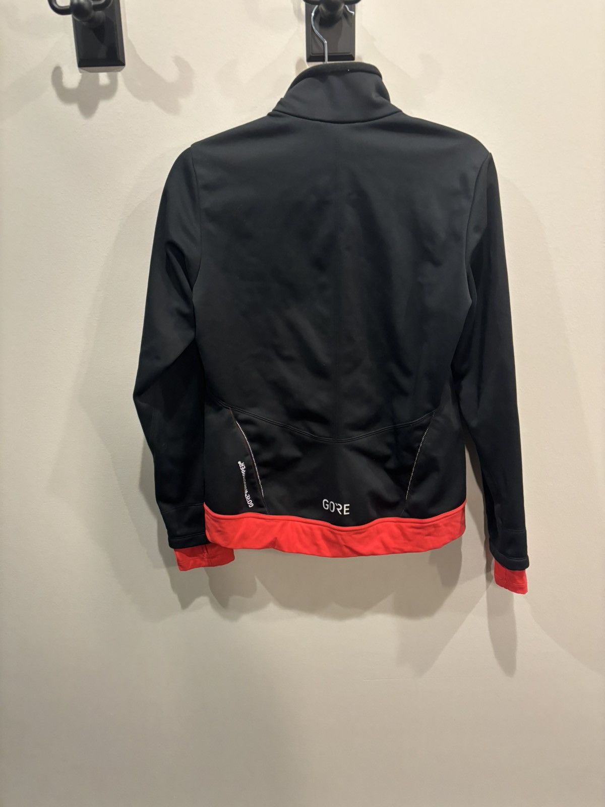 GOREWEAR Gore womens jacket Size M / US 6-8 / IT 42-44 - 2 Thumbnail