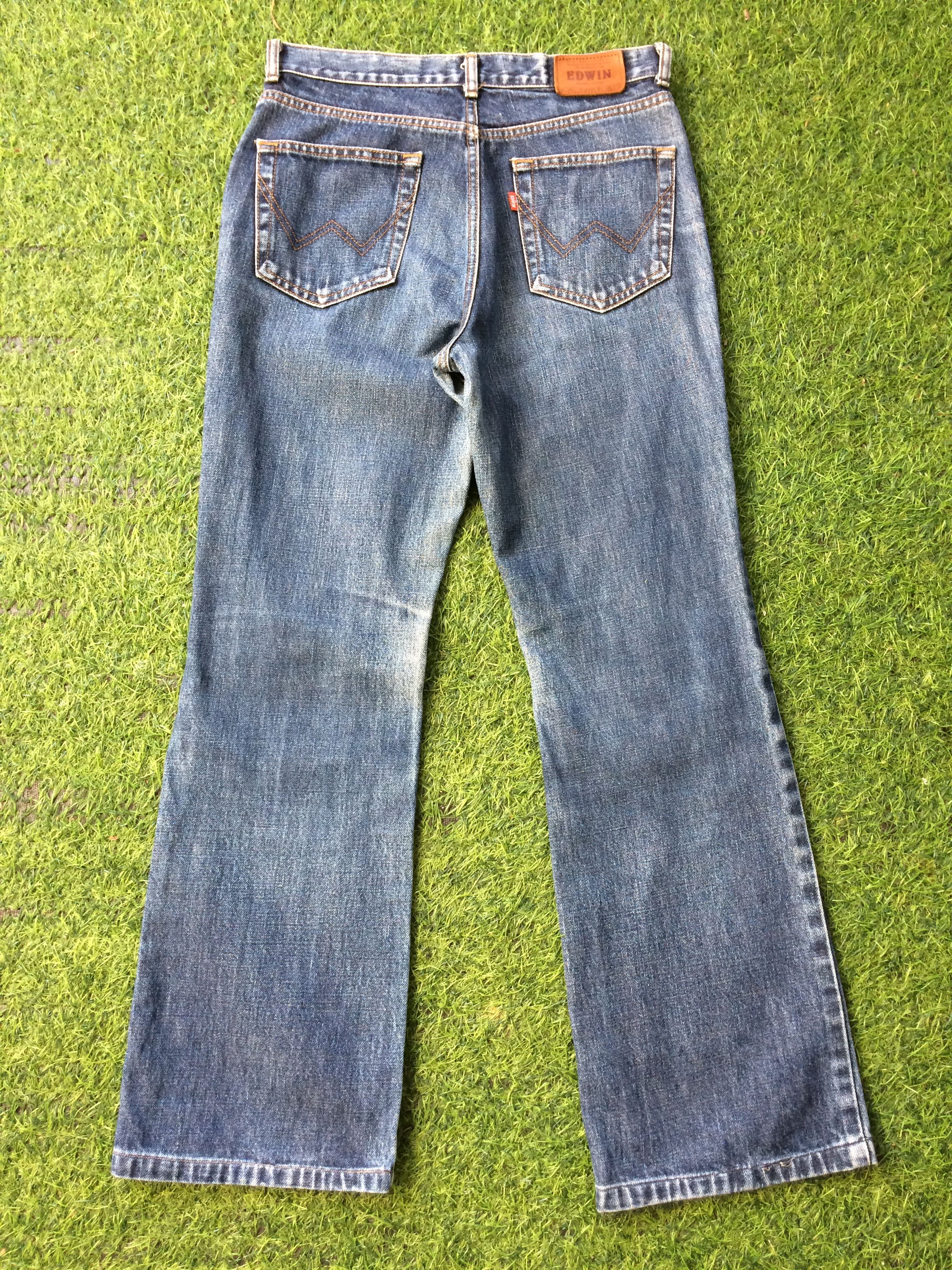 Edwin × Japanese Brand × Vintage Vintage Edwin Blue Denim Bootcut Jeans #D-645 Size US 28 / EU 44 - 2 Thumbnail