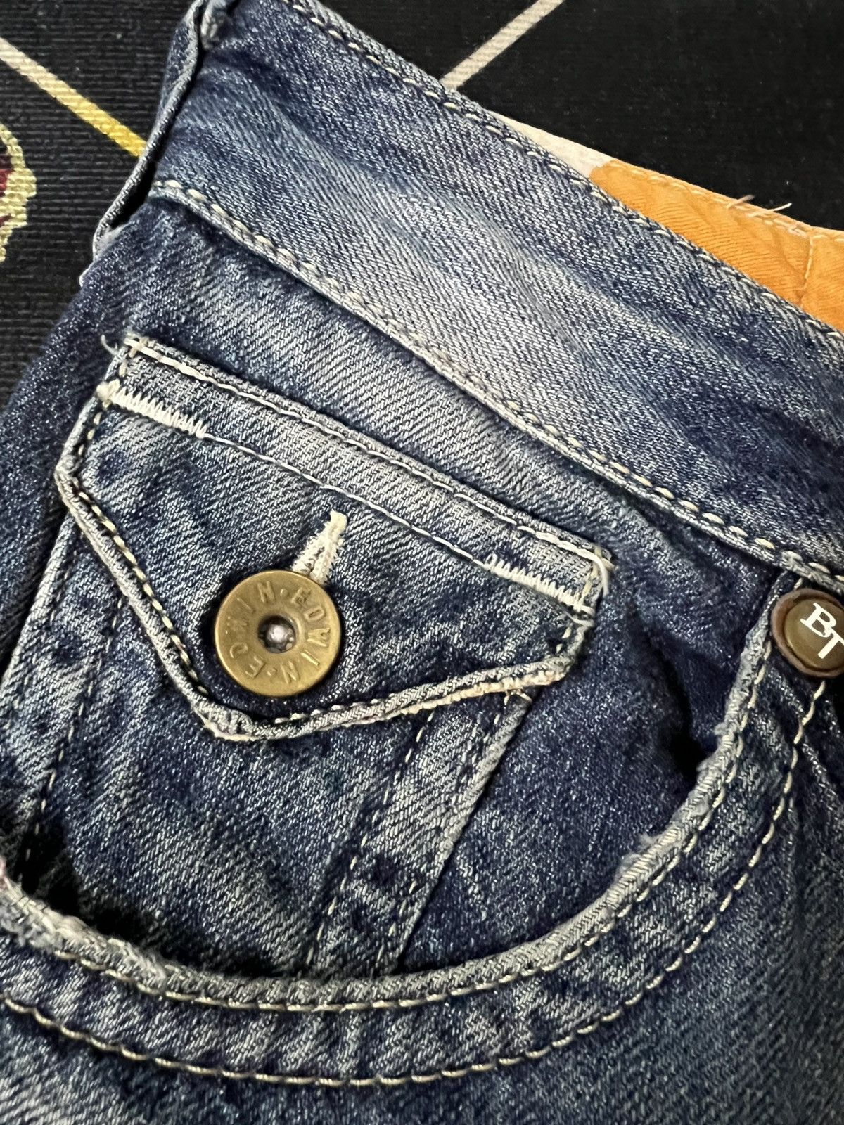 Edwin × Japanese Brand × Vintage 💥FLARE 💥VINTAGE EDWIN BLUE TRIP SUN DISTRESSED JEANS Size US 31 - 11 Thumbnail