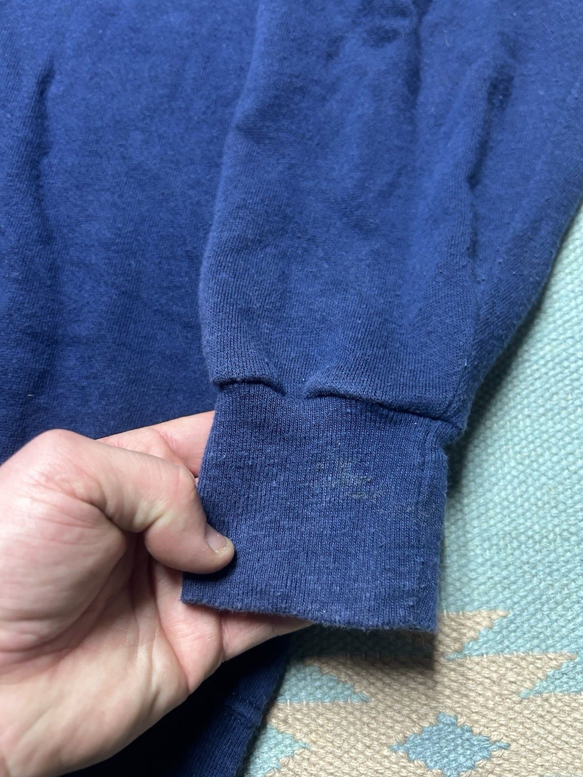 Vintage Vintage 70s crewneck sweatshirt navy blue blank raglan XL Size US XL / EU 56 / 4 - 10 Thumbnail