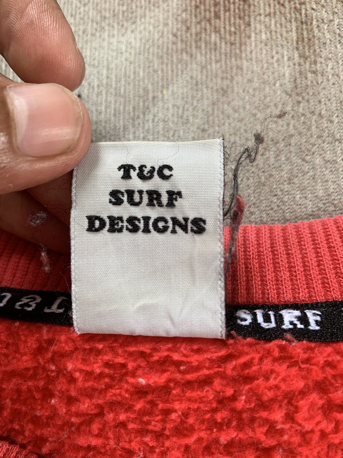 Vintage T&C SURF DESIGN HAWAII SWEATSHIRT Size US L / EU 52-54 / 3 - 16 Thumbnail