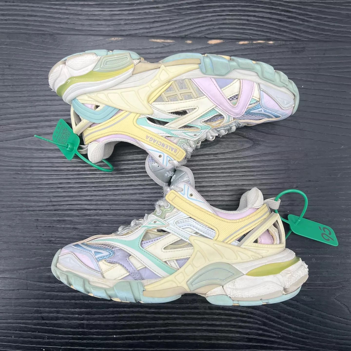 Balenciaga Balenciaga Track 2 White Blue Pink Sneakers Size 35 with Box Size US 4.5 / IT 34.5 - 2 Thumbnail