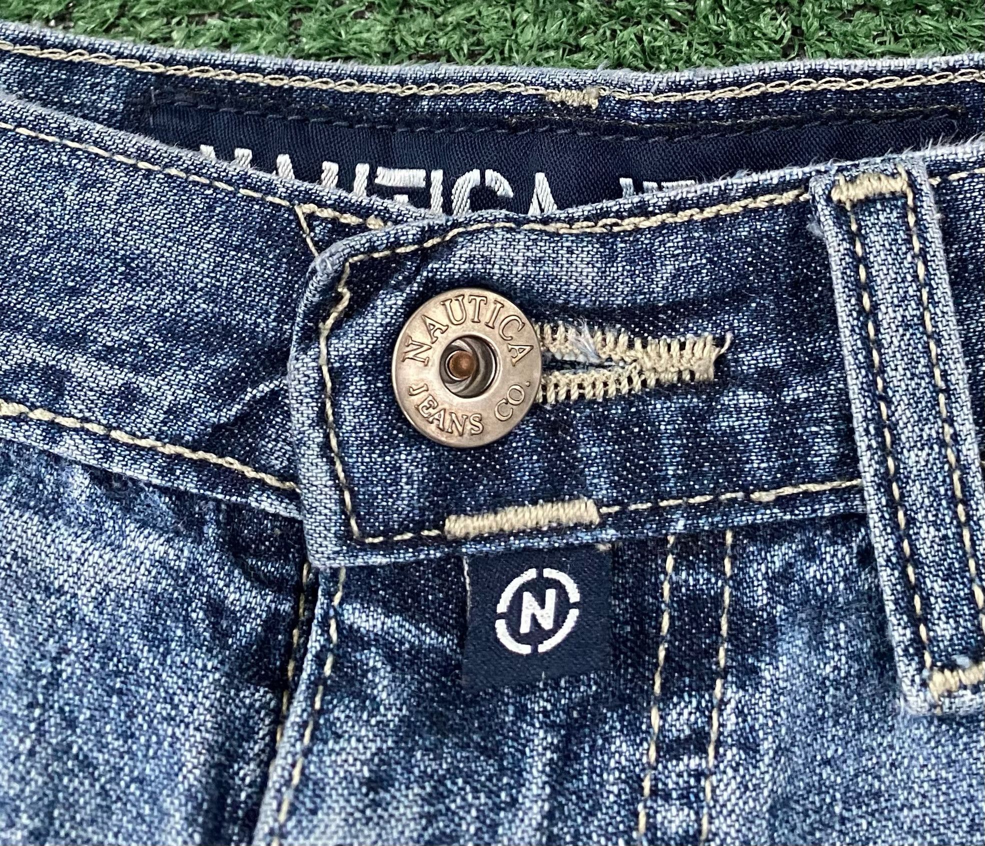 Nautica 90’s Nautica Logo Denim Jean Carpenter Shorts Jorts 34 Size US 34 / EU 50 - 2 Thumbnail