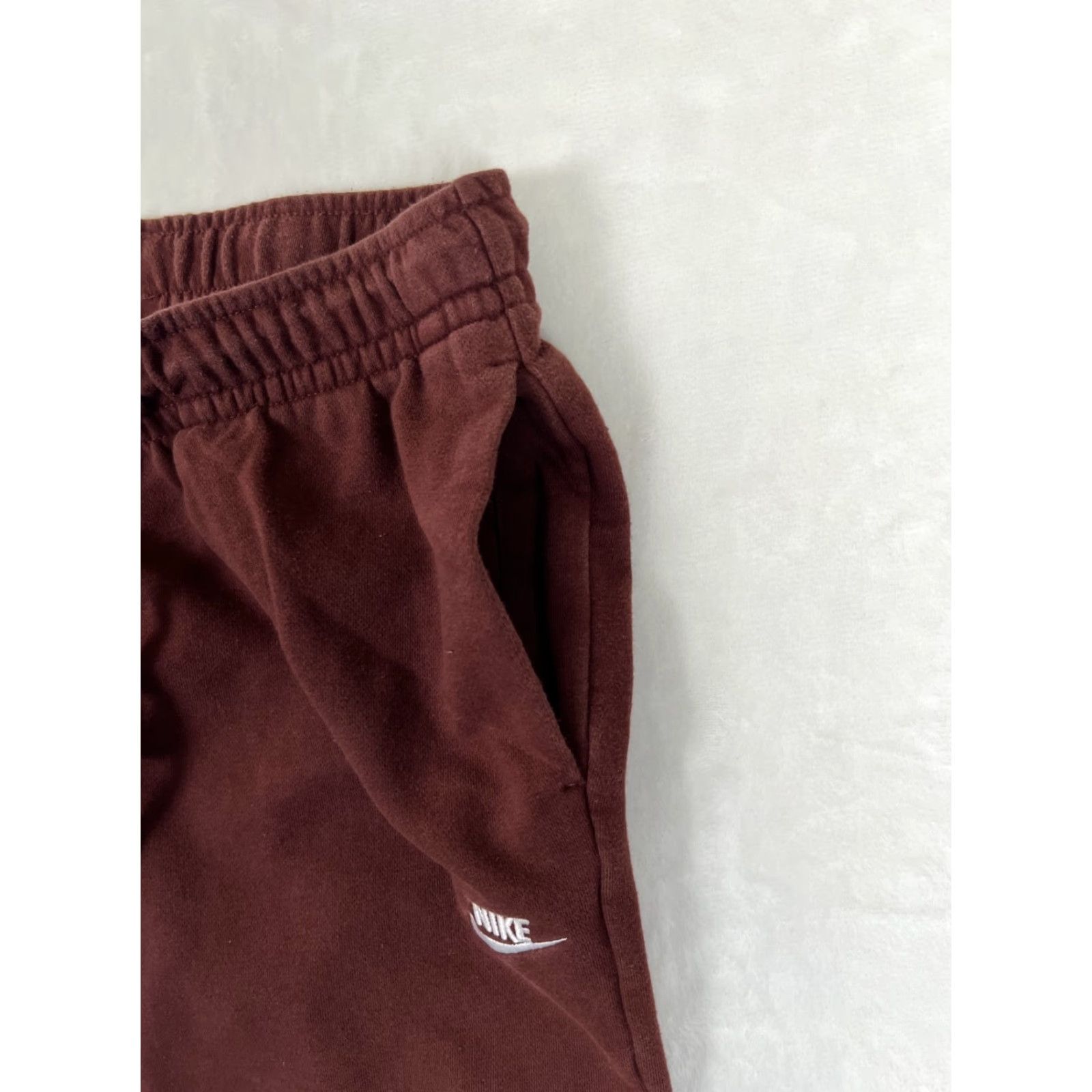 Nike Nike Sweatpants Mens Small Brown Fleece Jogger Pants Cuffed Tapered Athletic Size US 29 - 7 Thumbnail
