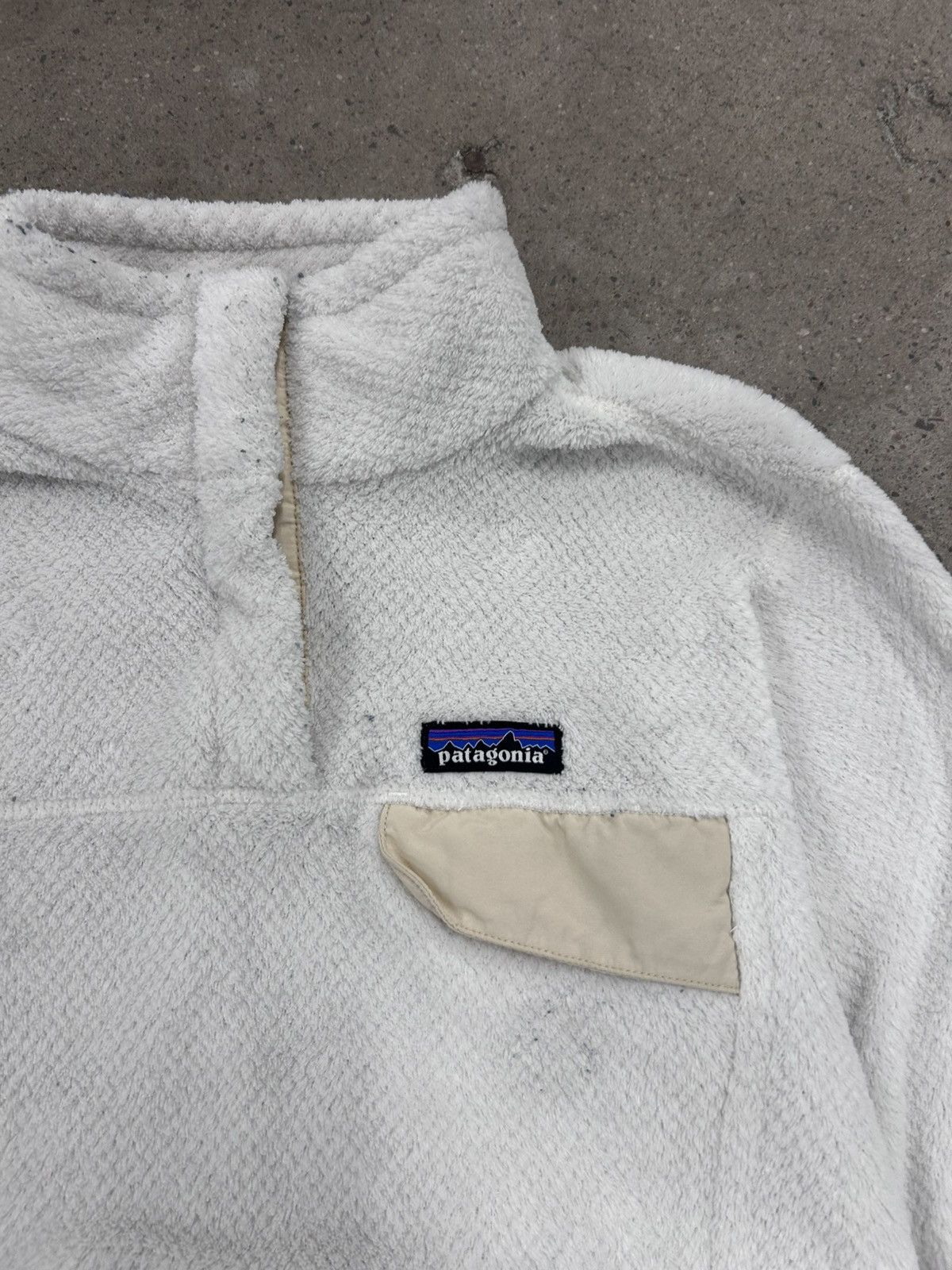 Patagonia Patagonia Re-Tool Snap T-Fleece Women's small White Jacket Size S / US 4 / IT 40 - 3 Thumbnail