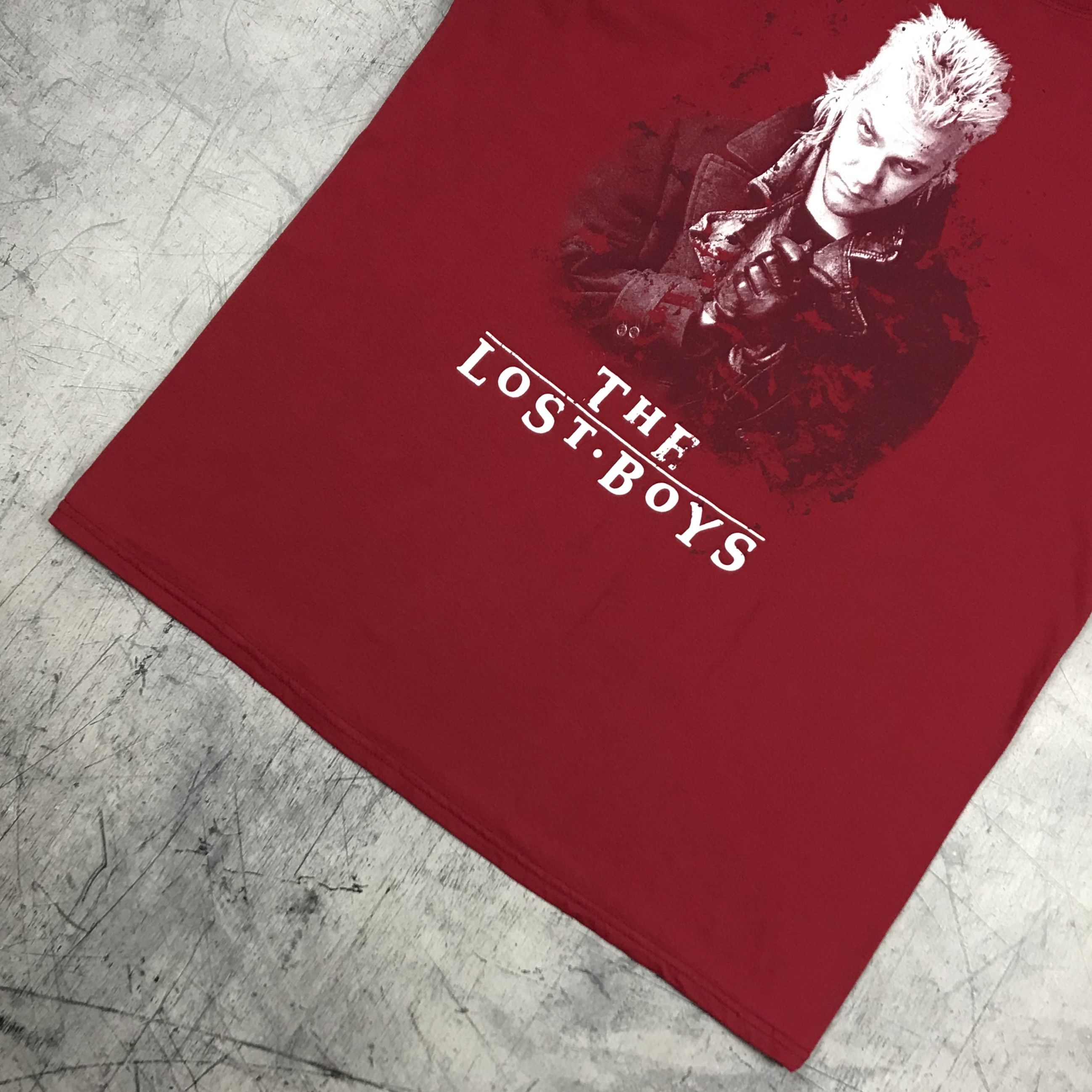 Expert Horror The Lost Boys Vampires Horror Movie Tee Size US M / EU 48-50 / 2 - 7 Thumbnail